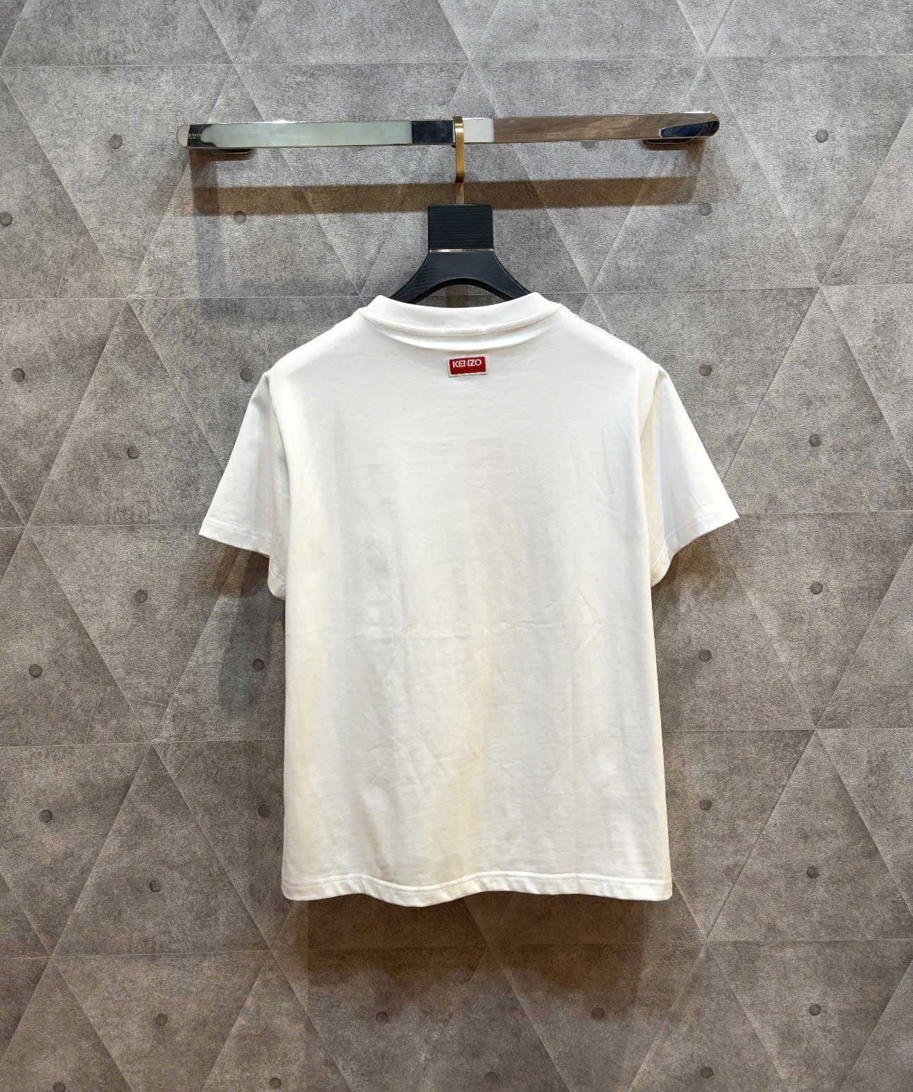 Áo phông T-shirt Kenzo KZ Trắng họa tiết Hổ Vàng logo chữ Đỏ thêu Like Auth on web DDT