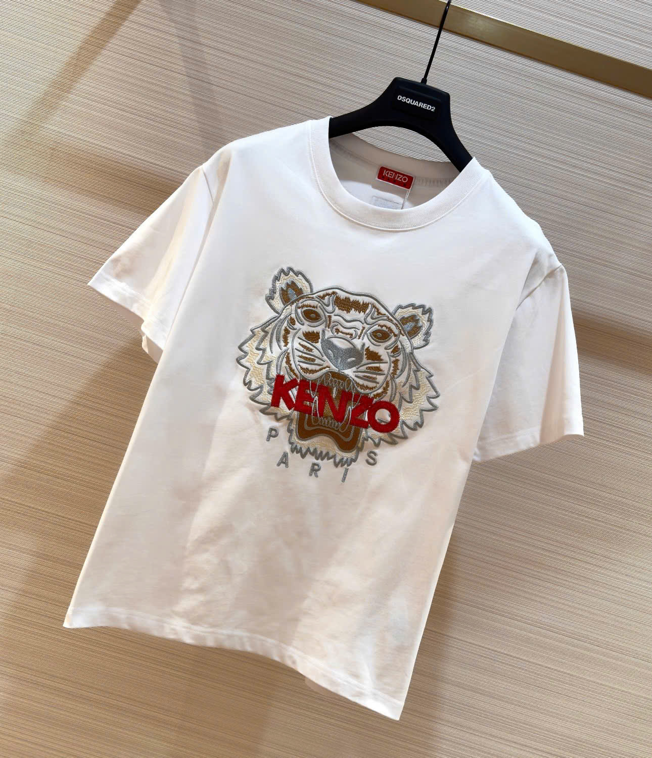 Áo phông T-shirt Kenzo KZ Trắng họa tiết Hổ Xám logo chữ Đỏ thêu Like Auth on web DDT