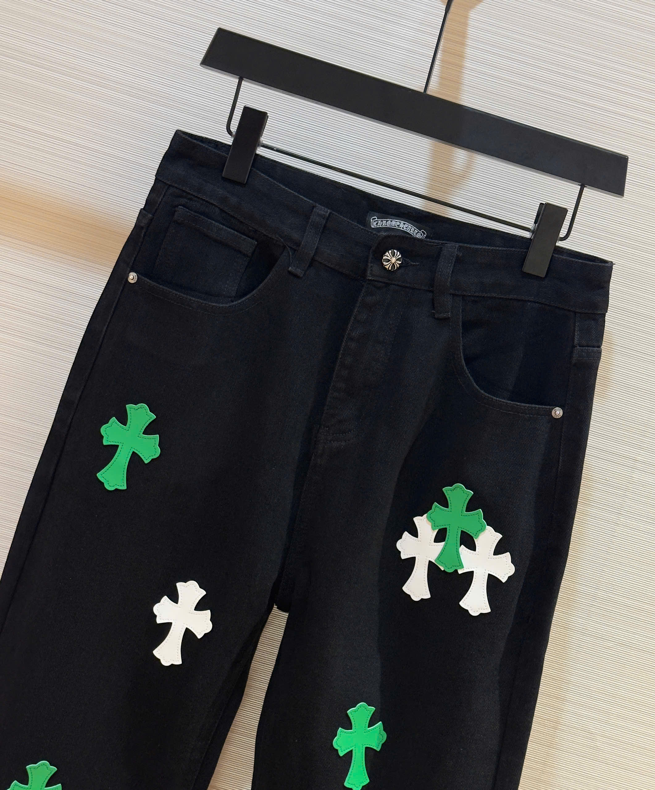 Quần Jean ống suông Chrome Heart CH Đen họa tiết logo chữ thập Xanh Trắng thêu Like Auth on web DDT