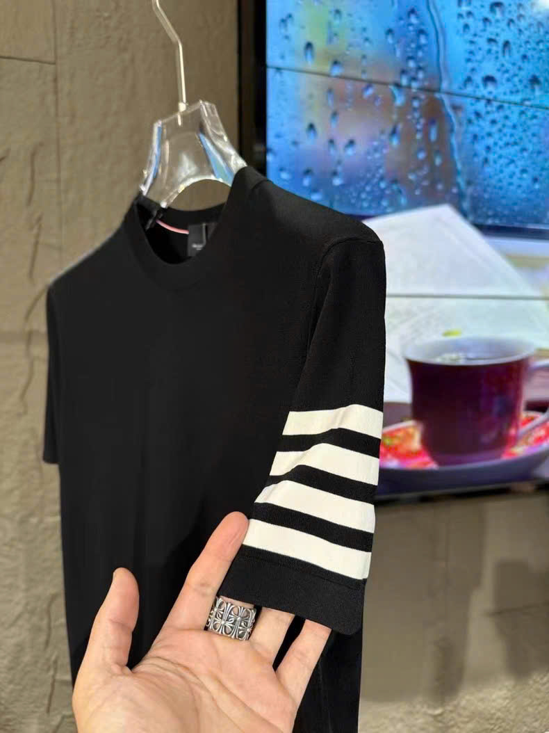 Áo phông T-shirt Thombrowne TB kẻ 4 sọc tay Like Auth on web MK