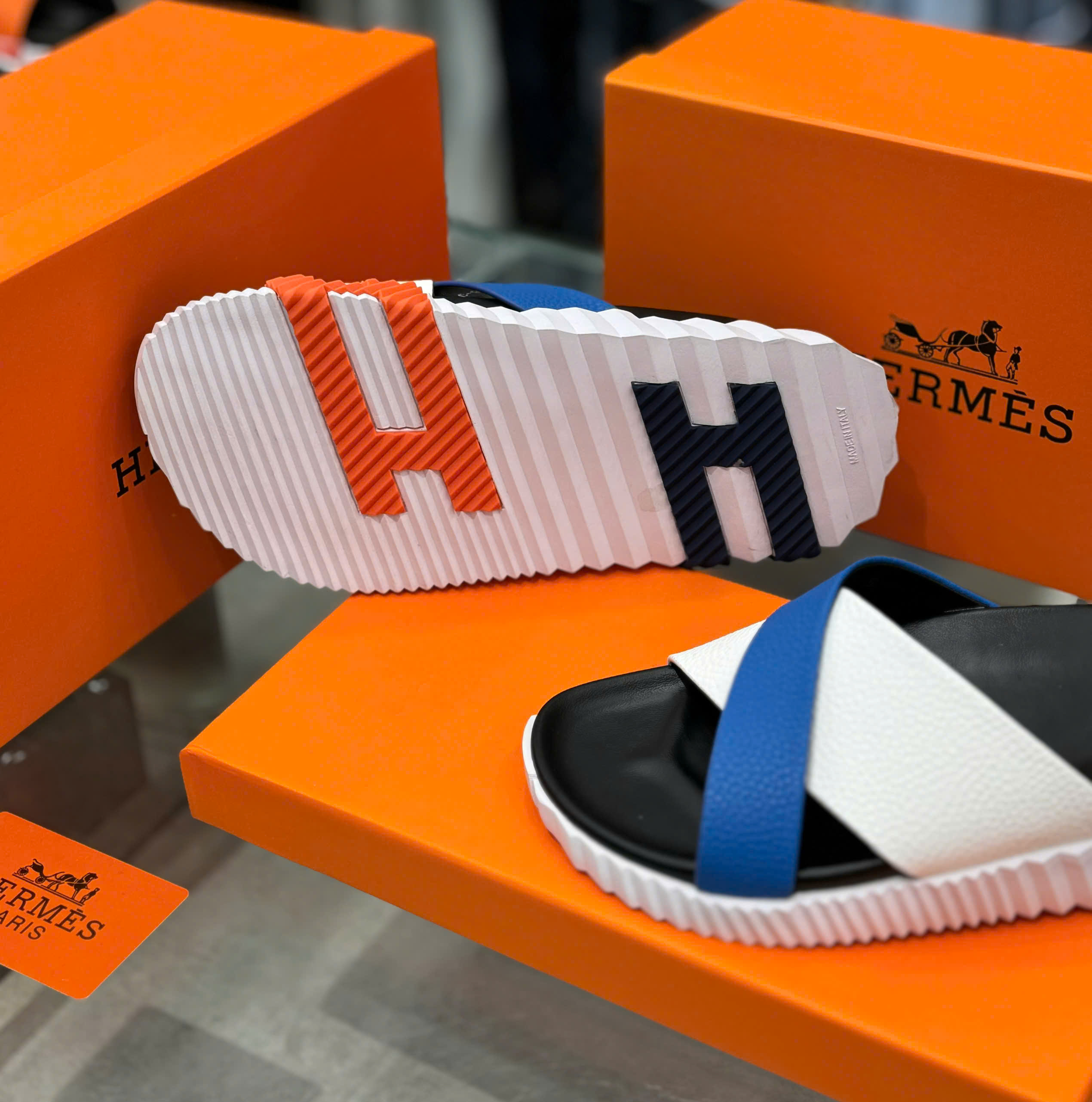 Dép lê quai chéo Hermes HM Trắng phối Xanh check đế Like Auth on web fullbox bill thẻ DDT