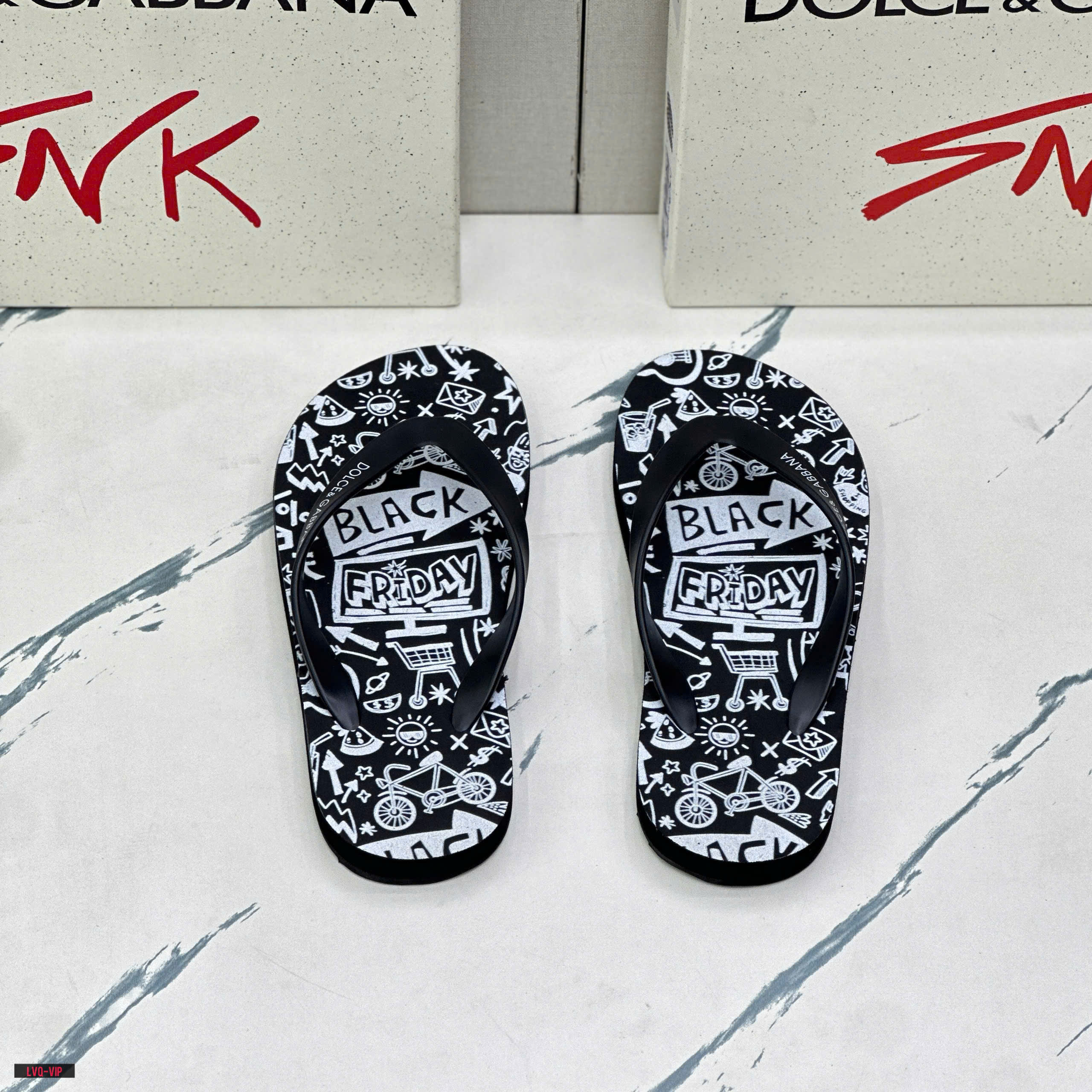 Dép tông, xỏ ngón Dolce Gabbana DG Đen họa tiết Friday Trắng Like Auth on web fullbox bill thẻ LVQ