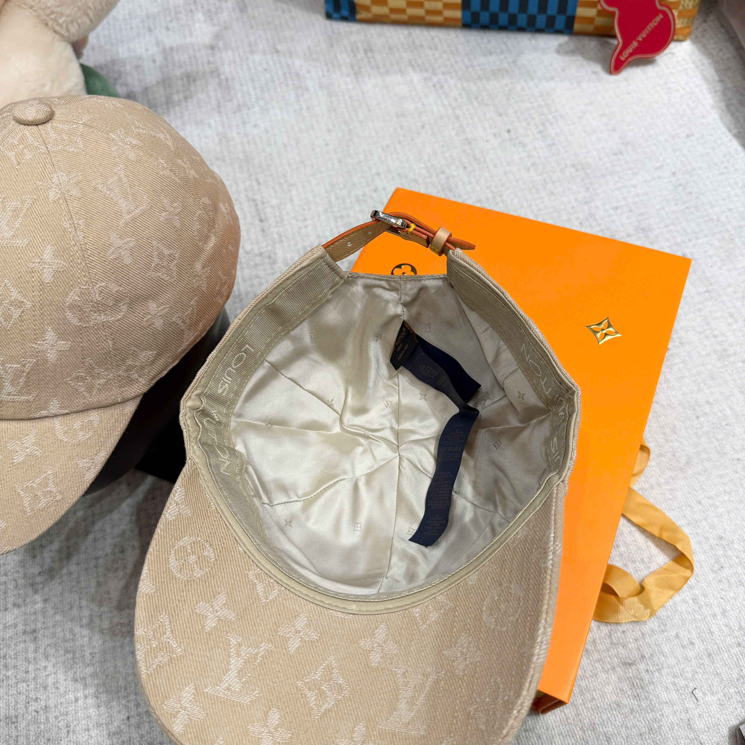 Mũ lưỡi trai, nón kết Louis Vuitton LV Be họa tiết hoa vân logo thêu full Like Auth fullbox bill thẻ PLD
