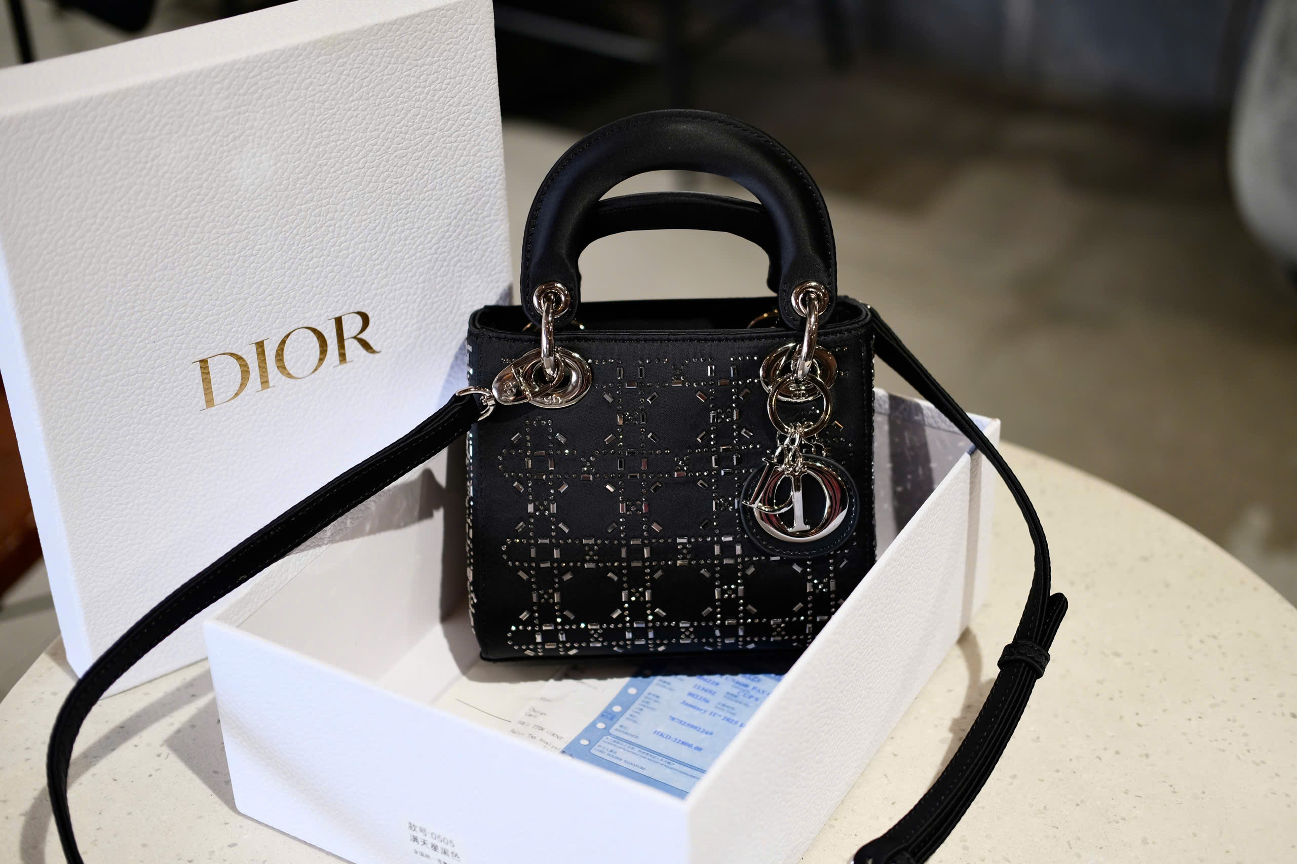 Túi nữ đeo chéo Dior CD Đen đính đá Like Auth on web fullbox bill thẻ DDT