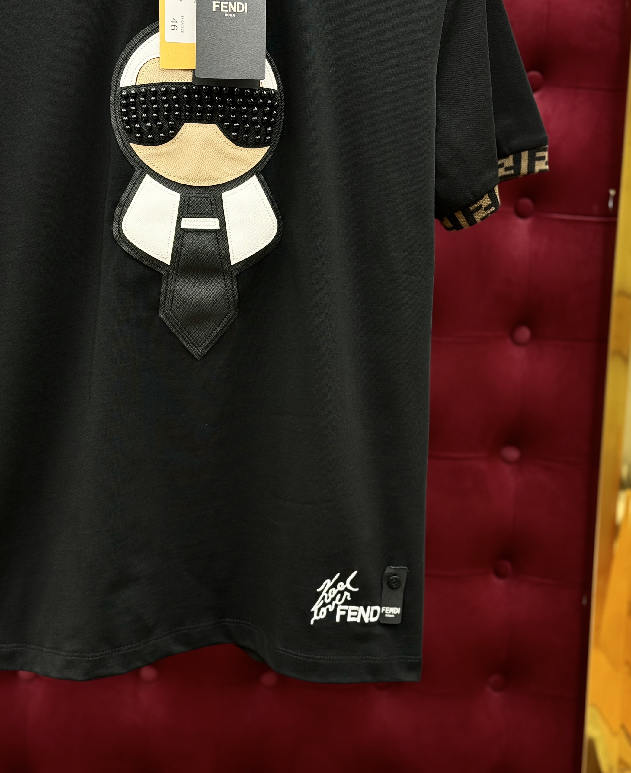 Áo phông T-shirt Fendi FF logo da thêu họa tiết cổ Like Auth on web CD