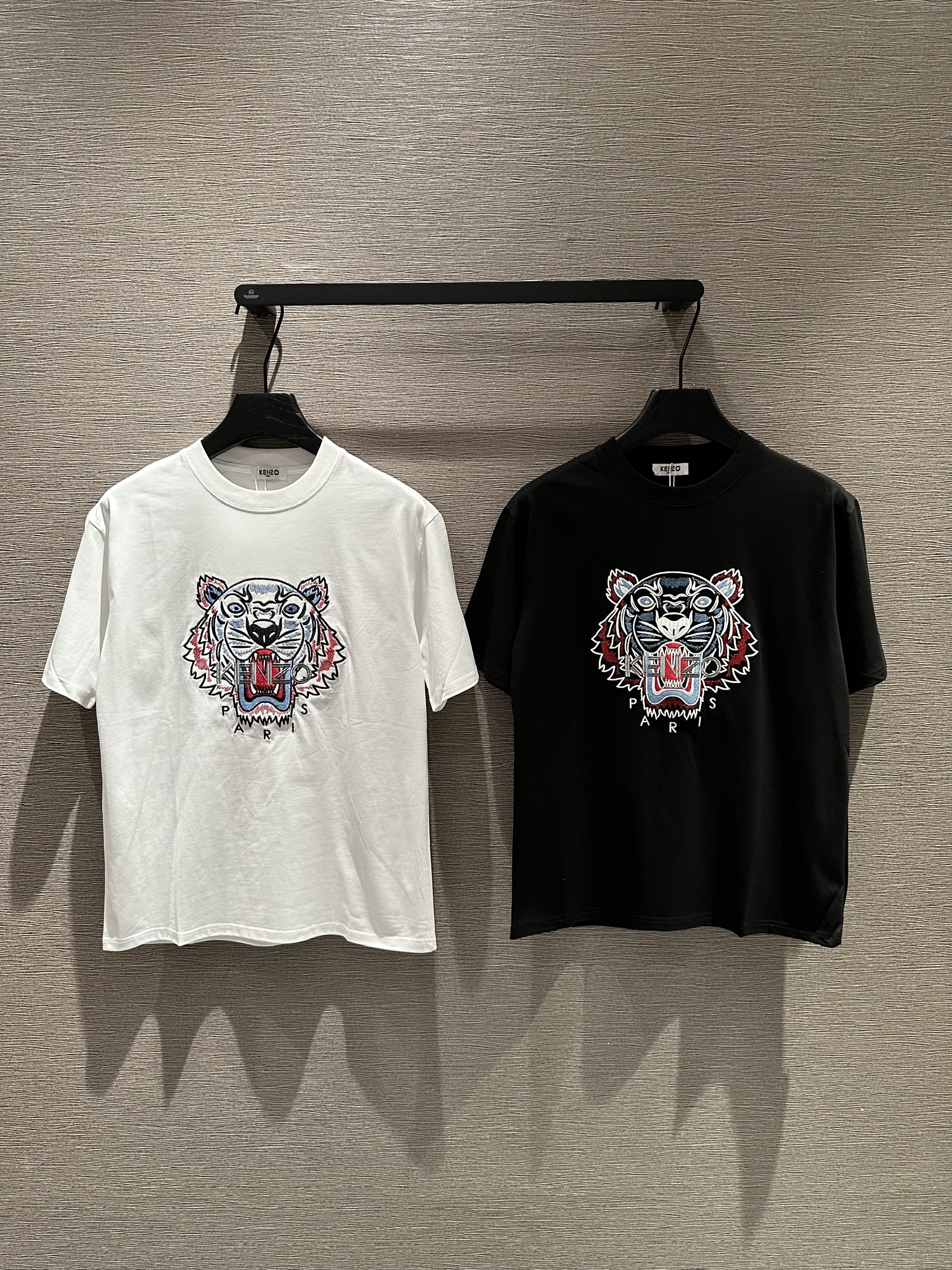 Áo phông T-shirt Kenzo KZ logo mặt Hổ thêu chữ Xám Like Auth on web VTN