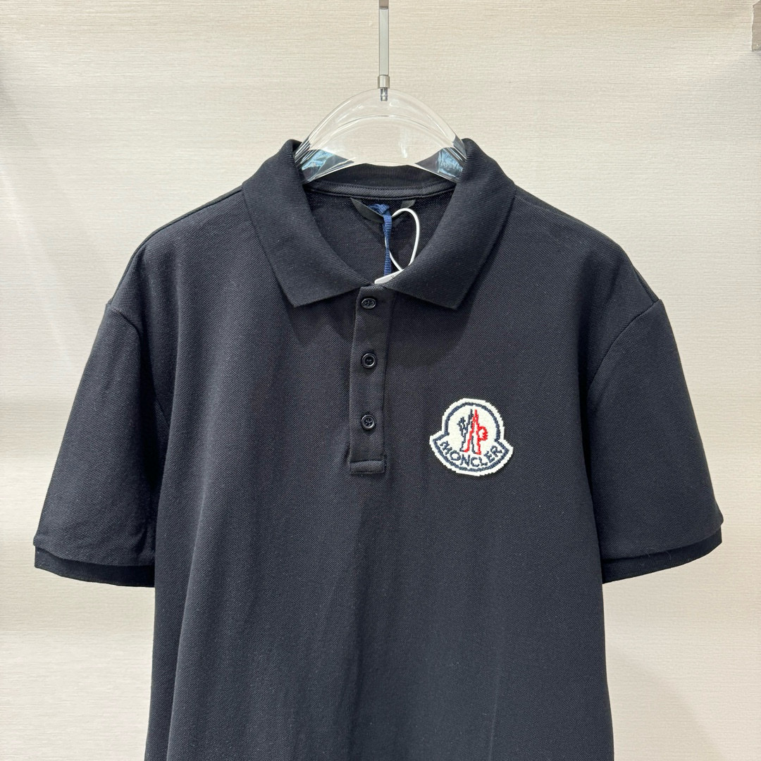 Áo polo Moncler M logo to thêu ngực Like Auth 1-1 on web VTN