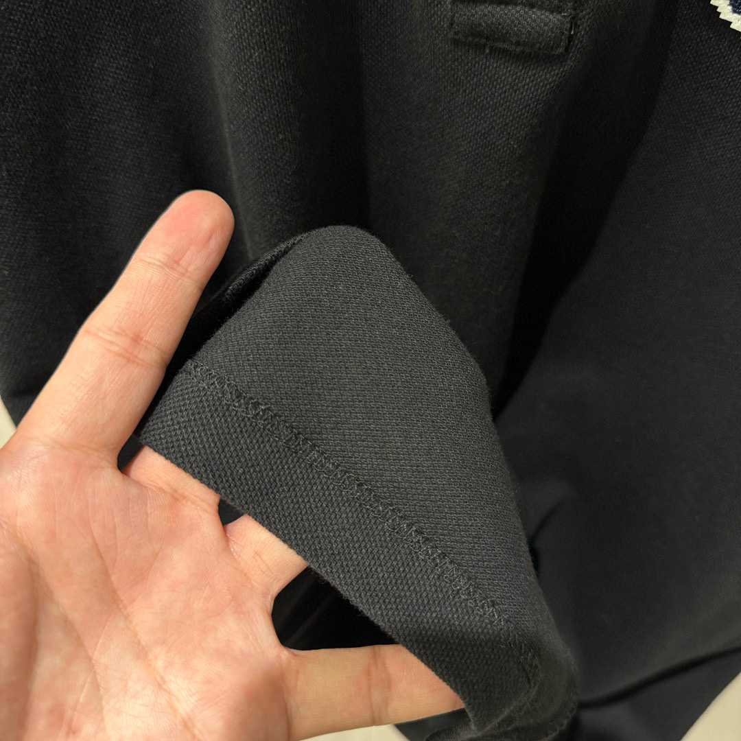 Áo polo Moncler M logo to thêu ngực Like Auth 1-1 on web VTN