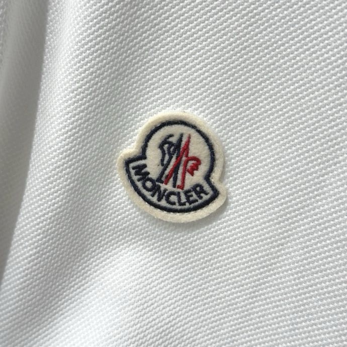 Áo polo Moncler M logo thêu tay phối kẻ sọc Đỏ Like Auth 1-1 on web VTN