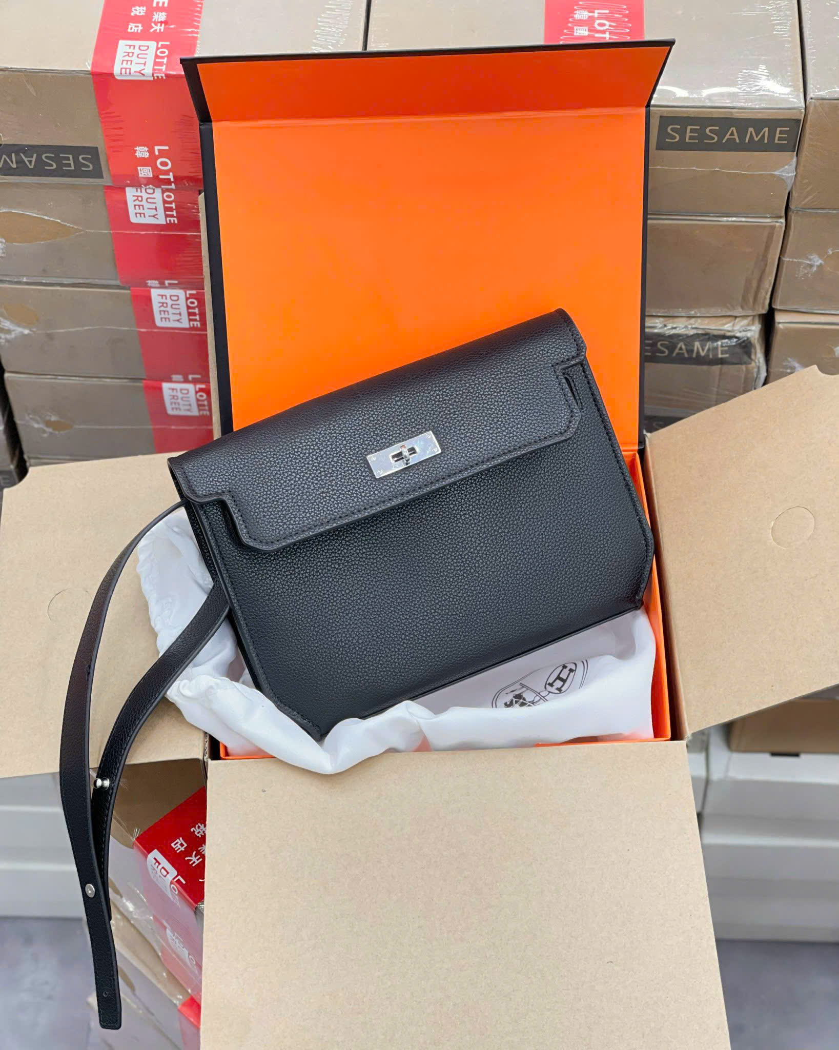 Túi Clutch cầm tay Hermes HM Đen trơn nắp gập Like Auth Fullbox phụ kiện MVT