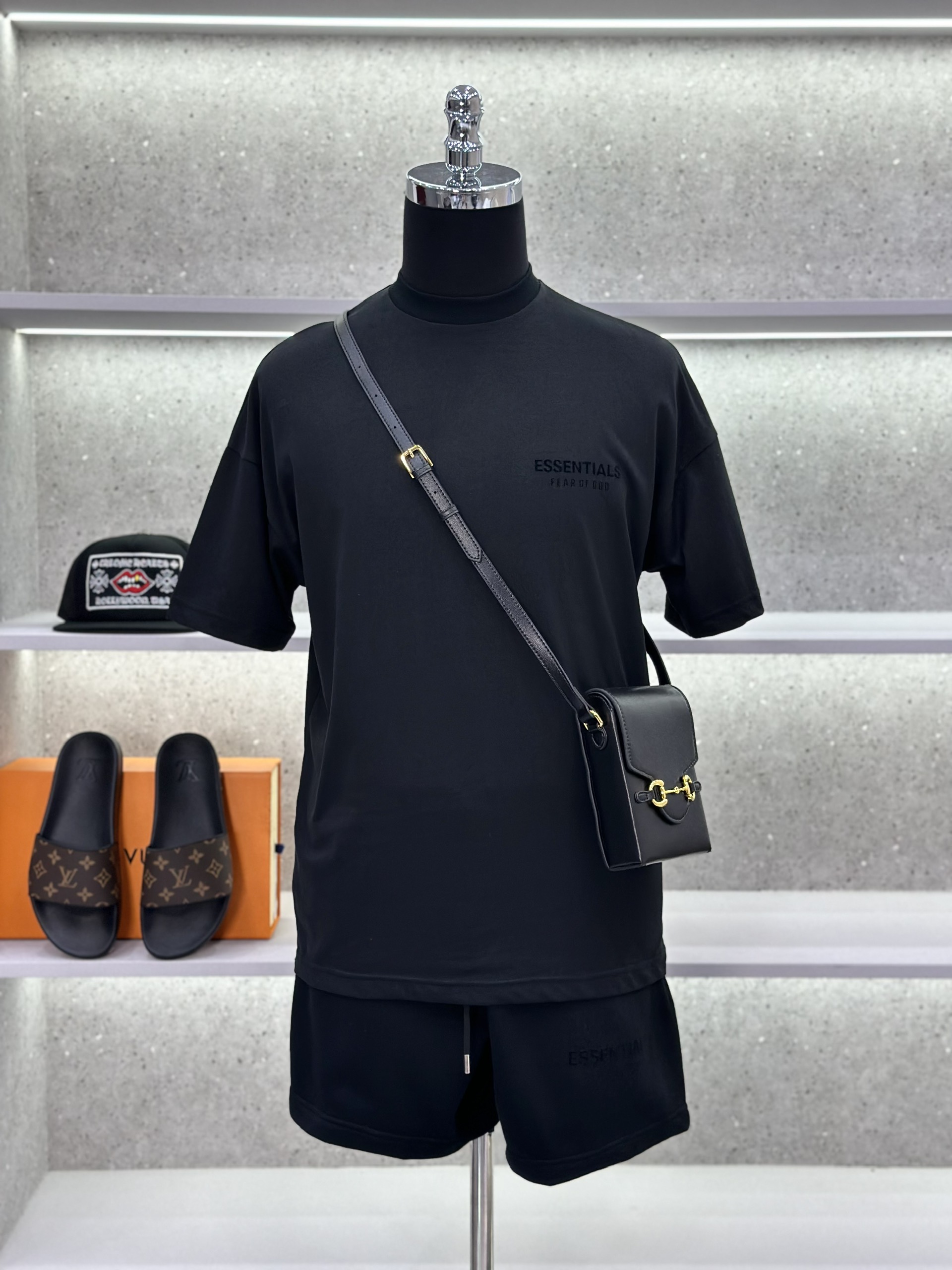 Bộ, Set hè Essentials Đen logo chữ nổi Like Auth on web VTN