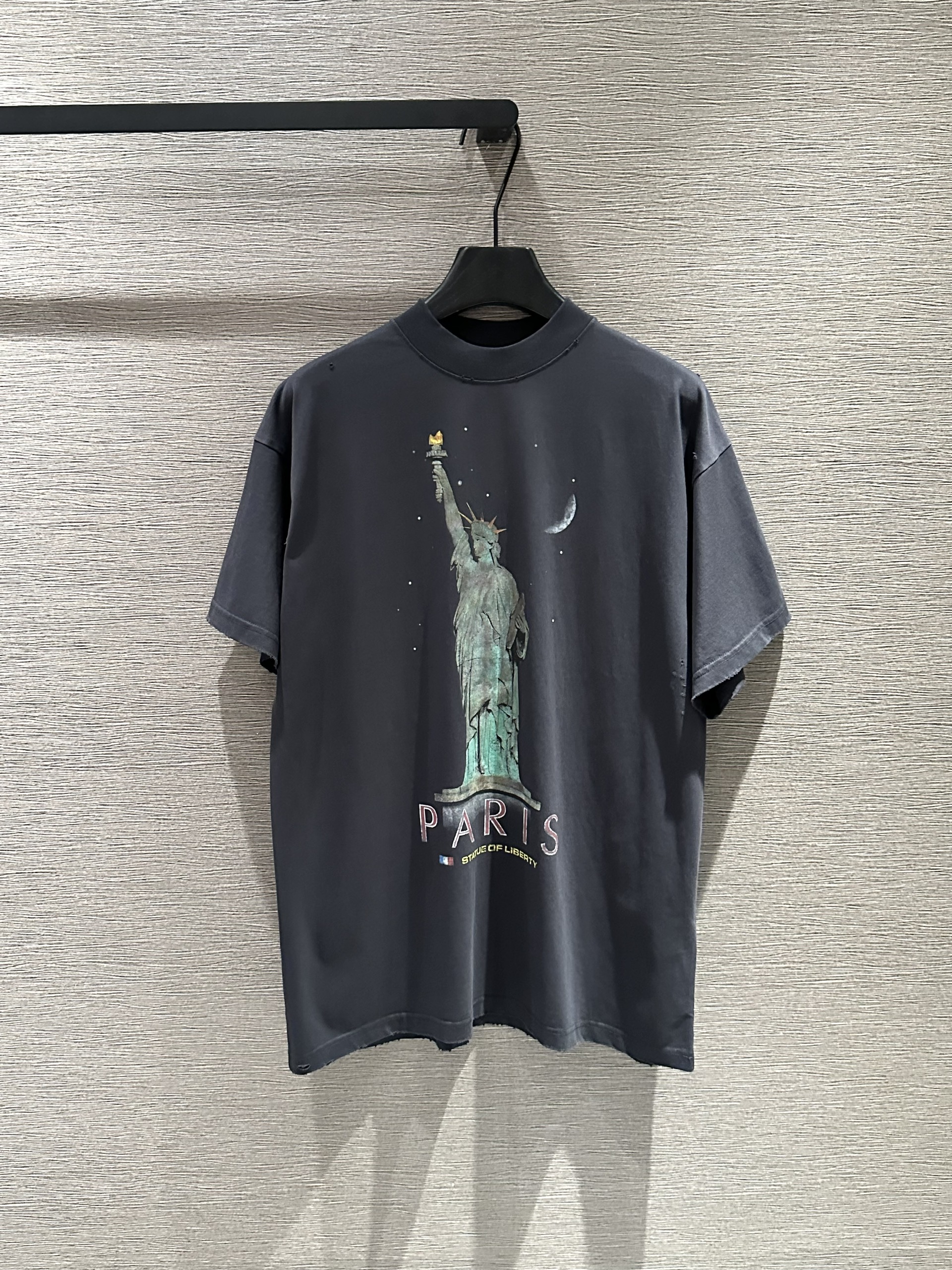 Áo phông T-shirt Balenciaga BB Xám họa tiết nữ thần tự do Like Auth on web VTN