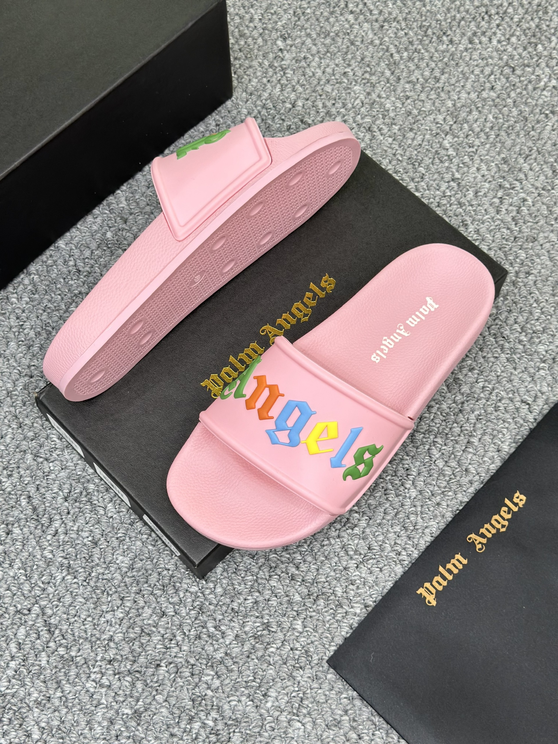 Dép lê quai ngang Palm Angel PA Hồng logo chữ màu nổi Like Auth on web fullbox bill thẻ VTN