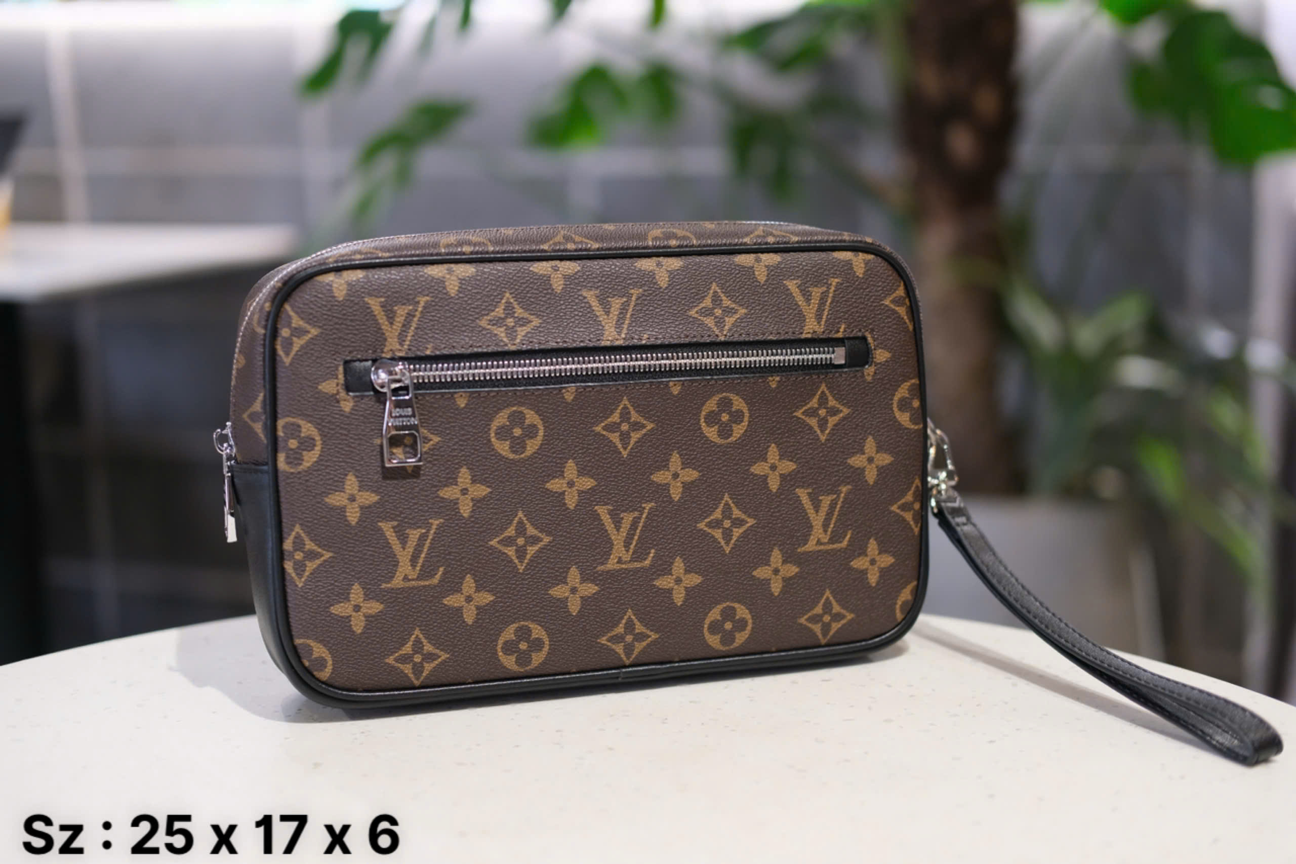 Túi Clutch cầm tay Louis Vuitton LV Nâu họa tiết hoa vân size 25x17x6cm Like Auth Fullbox phụ kiện DDT