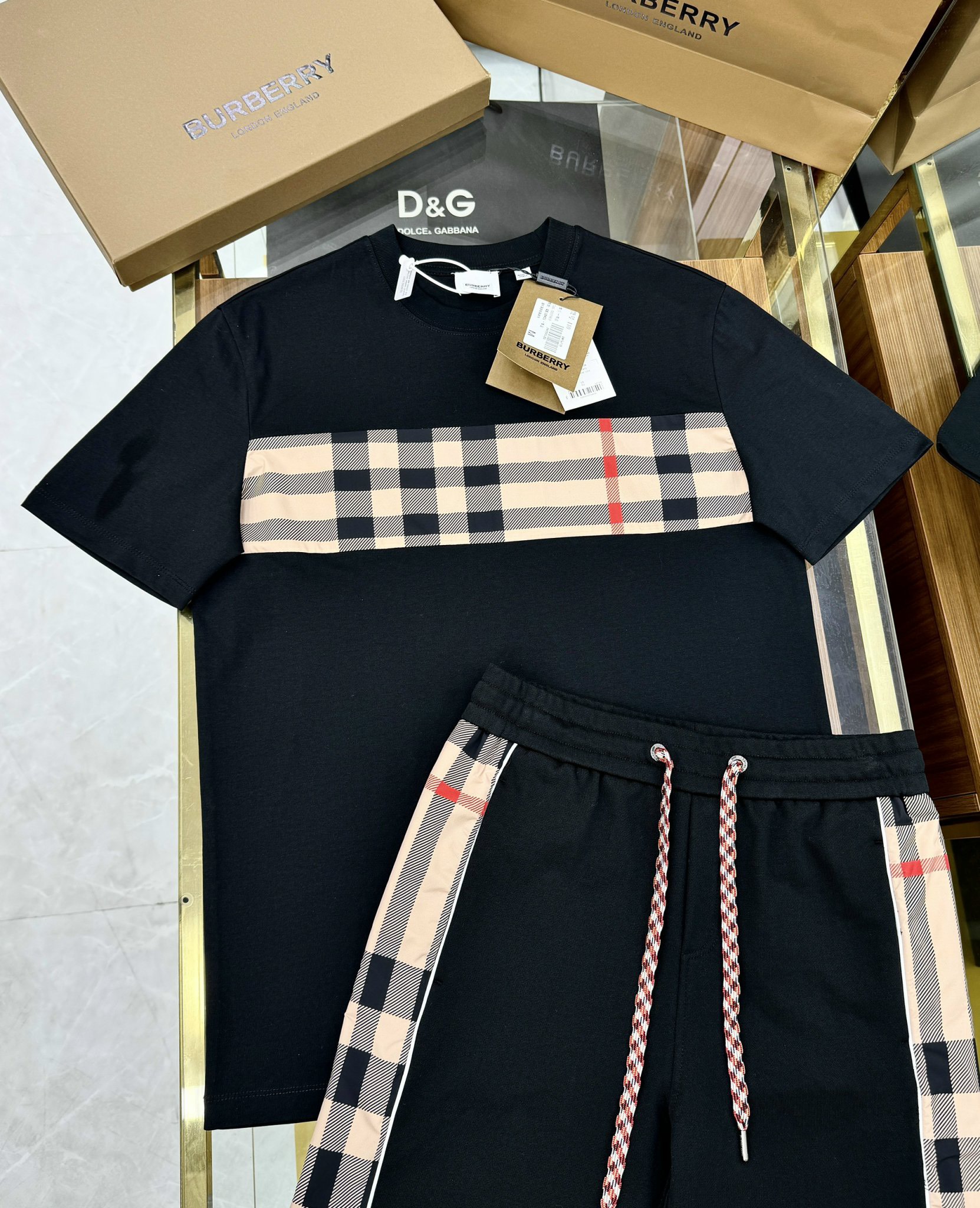 Bộ, Set hè Burberry BBR trơn phối kẻ sọc Like Auth on web CD