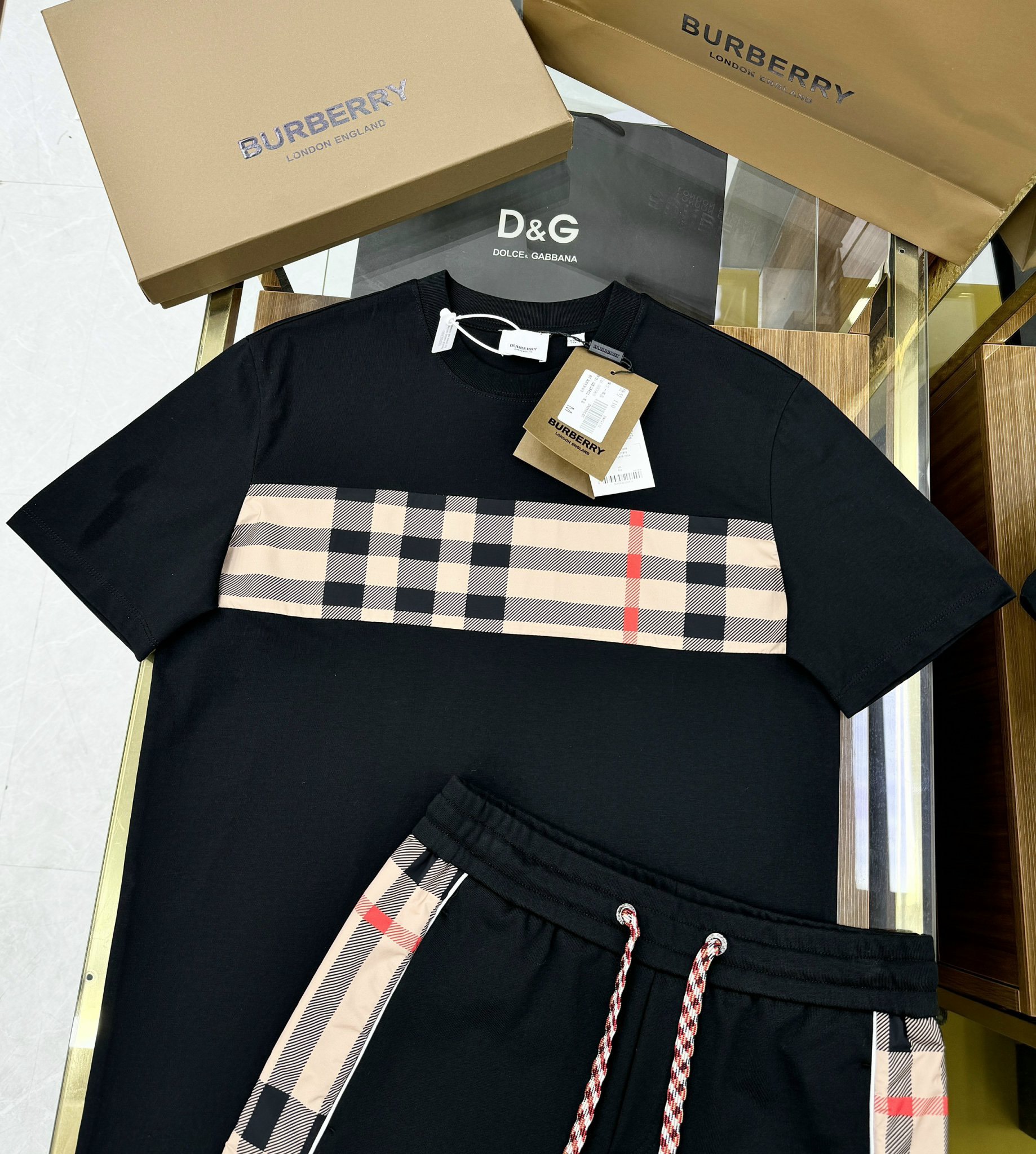 Bộ, Set hè Burberry BBR trơn phối kẻ sọc Like Auth on web CD