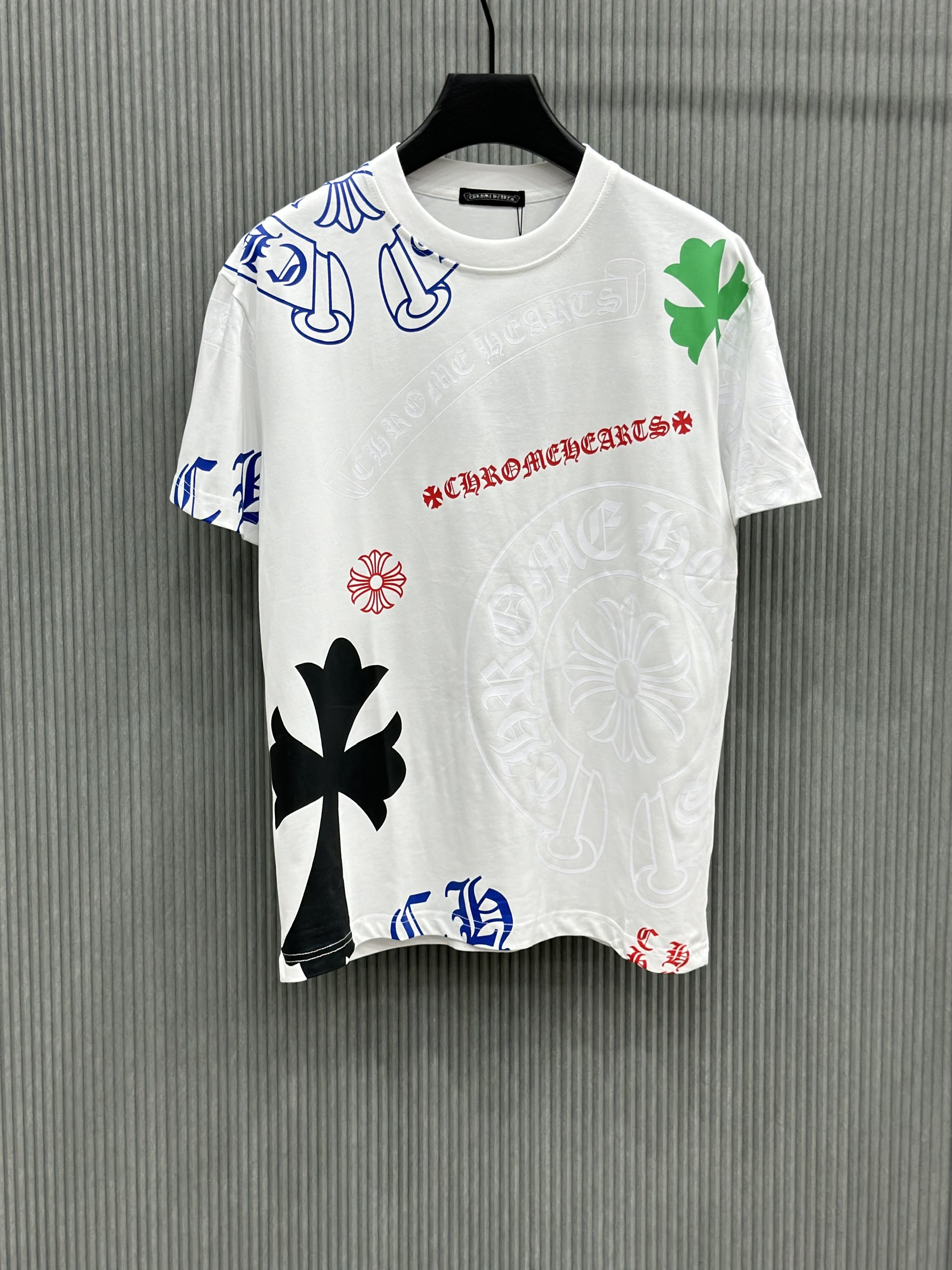 Áo phông T-shirt Chrome Heart CH họa tiết logo chữ màu Like Auth on web VTN