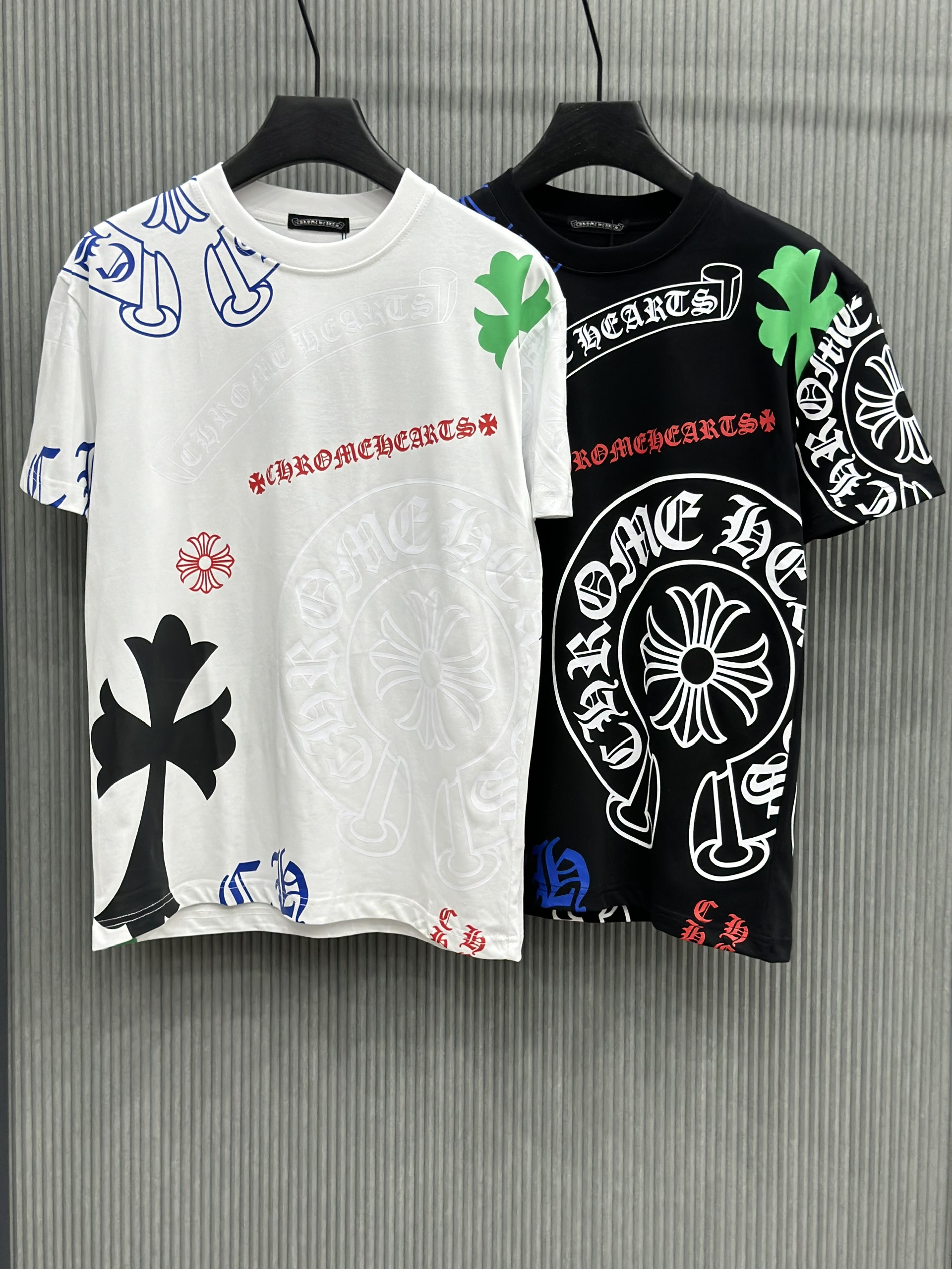Áo phông T-shirt Chrome Heart CH họa tiết logo chữ màu Like Auth on web VTN