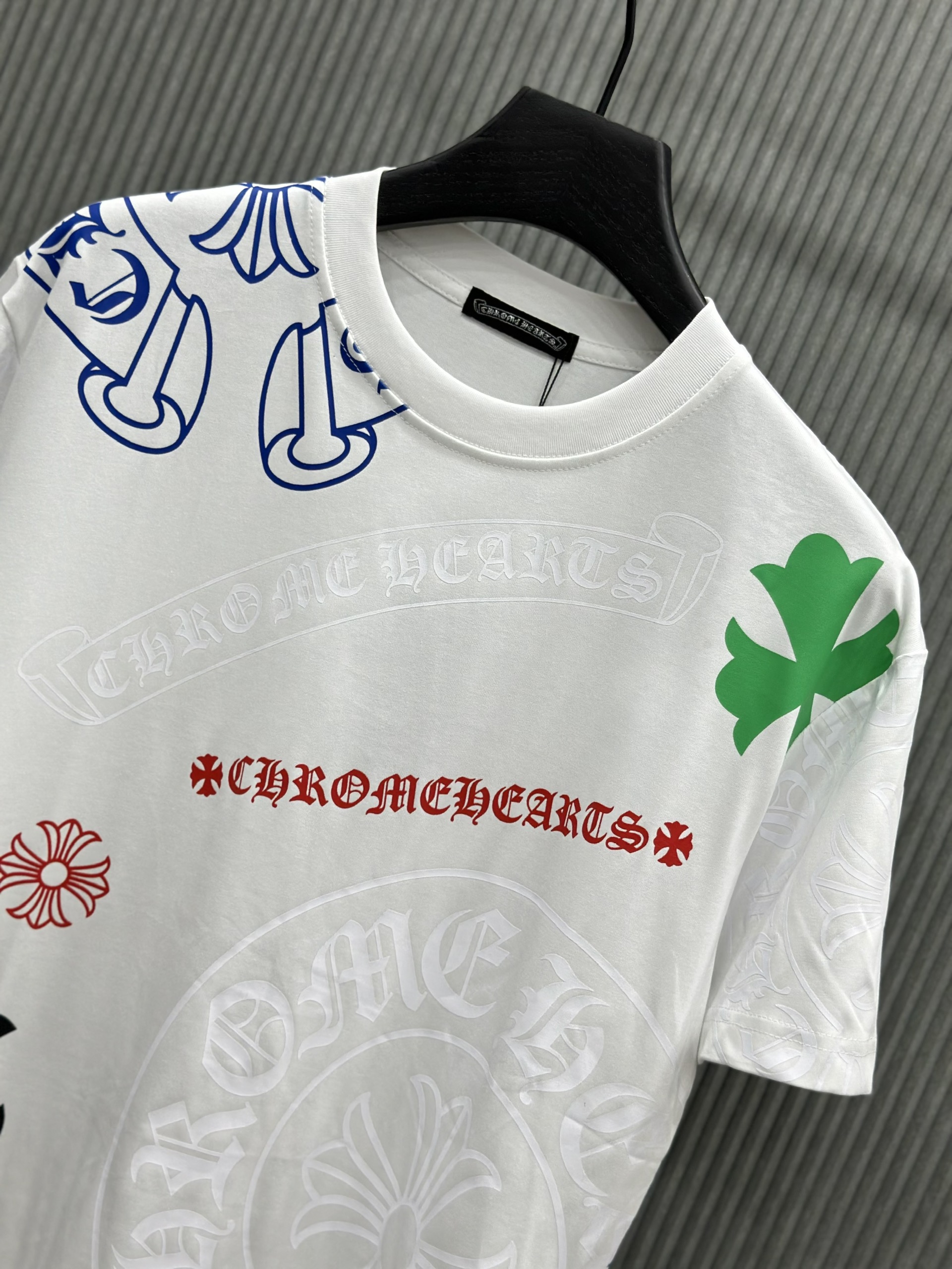 Áo phông T-shirt Chrome Heart CH họa tiết logo chữ màu Like Auth on web VTN