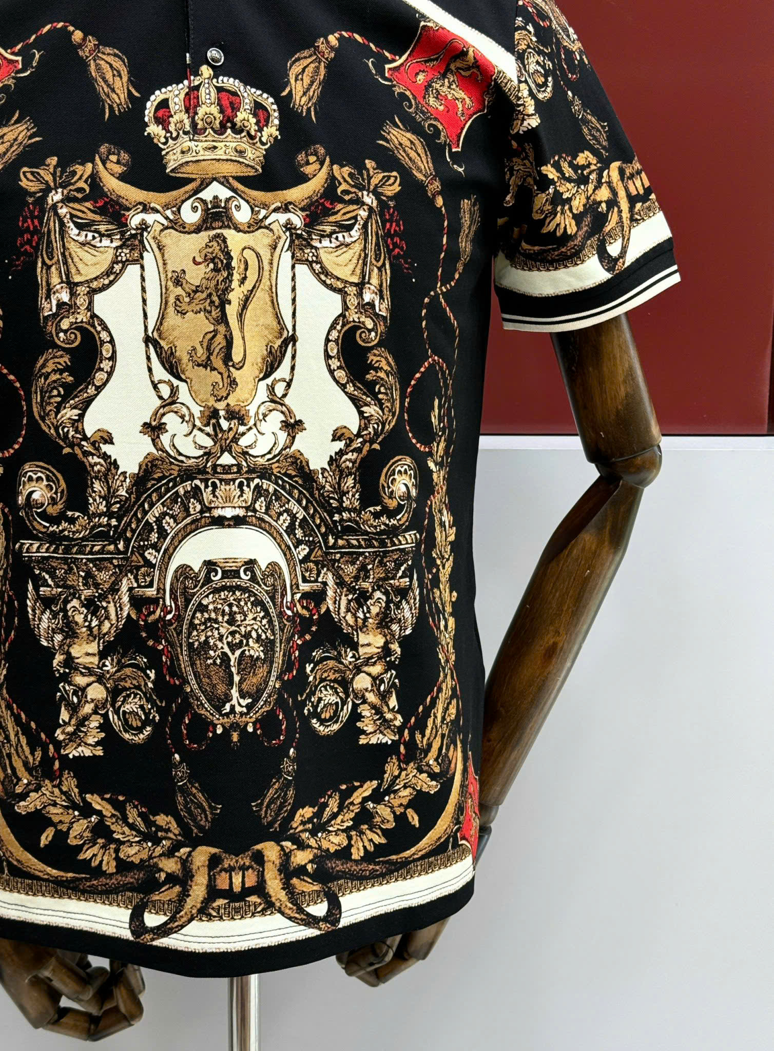 Áo polo Dolce Gabbana DG Đen họa tiết quý tộc luxury kẻ viền Trắng Like Auth 1-1 on web CD