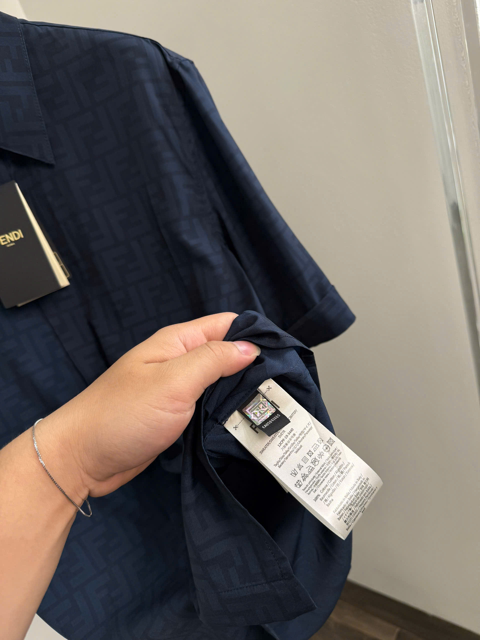 Áo sơ mi cộc tay Fendi FF Xanh than họa tiết logo full Like Auth on web VTN