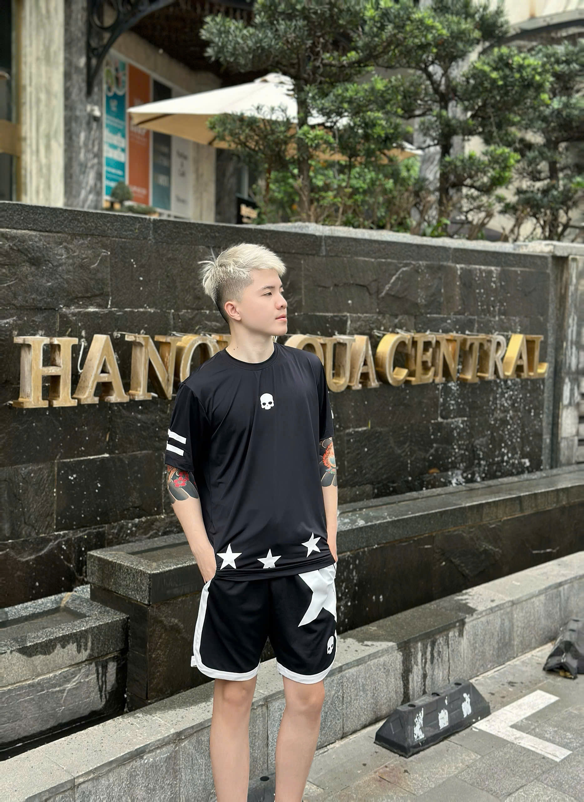 Bộ, Set hè Hydrogen Đen logo ngôi sao kẻ viền Trắng Like Auth on web MK