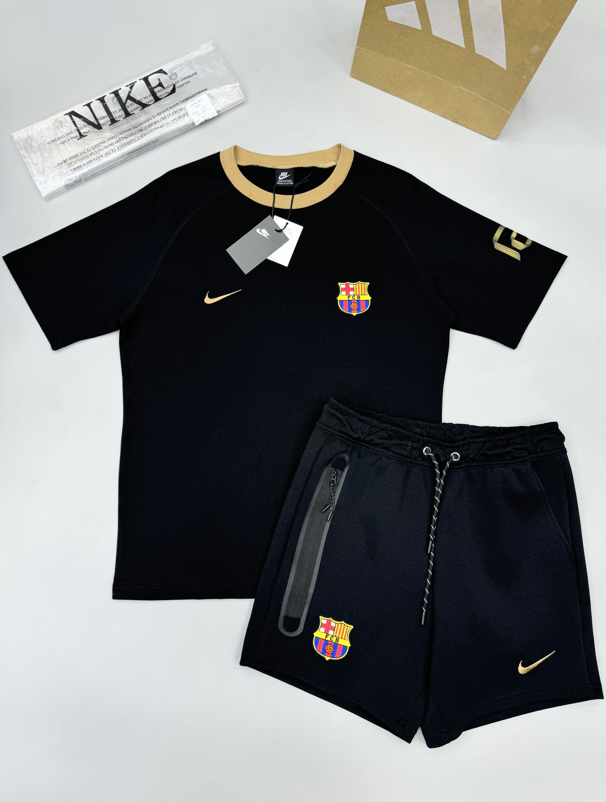 Bộ, Set hè Nike NK logo huy hiệu Like Auth on web CD
