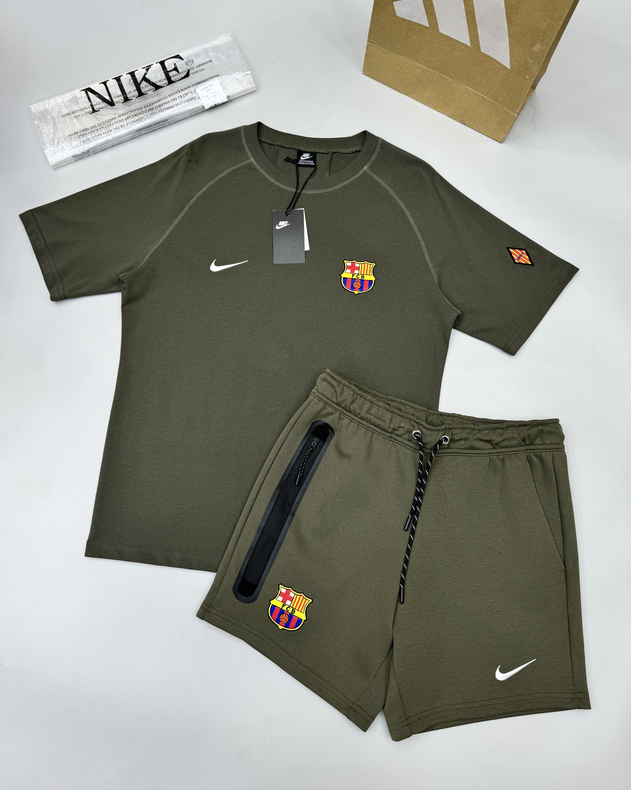 Bộ, Set hè Nike NK logo huy hiệu Like Auth on web CD