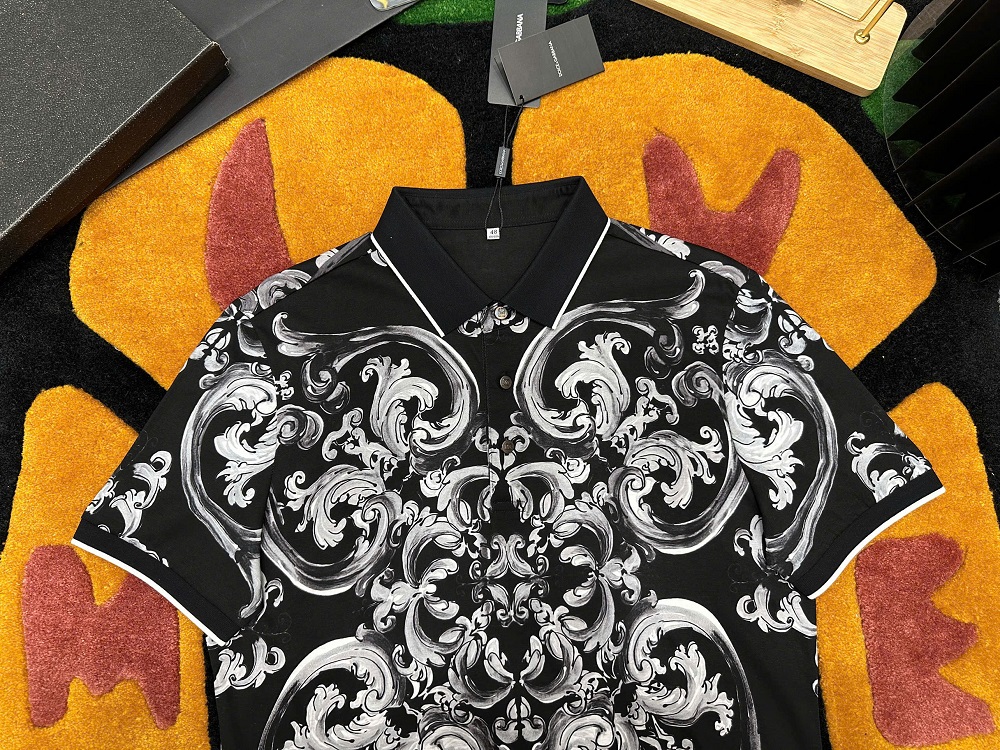 Áo polo Versace VS Đen họa tiết hoa văn Trắng full Like Auth 1-1 on web MK