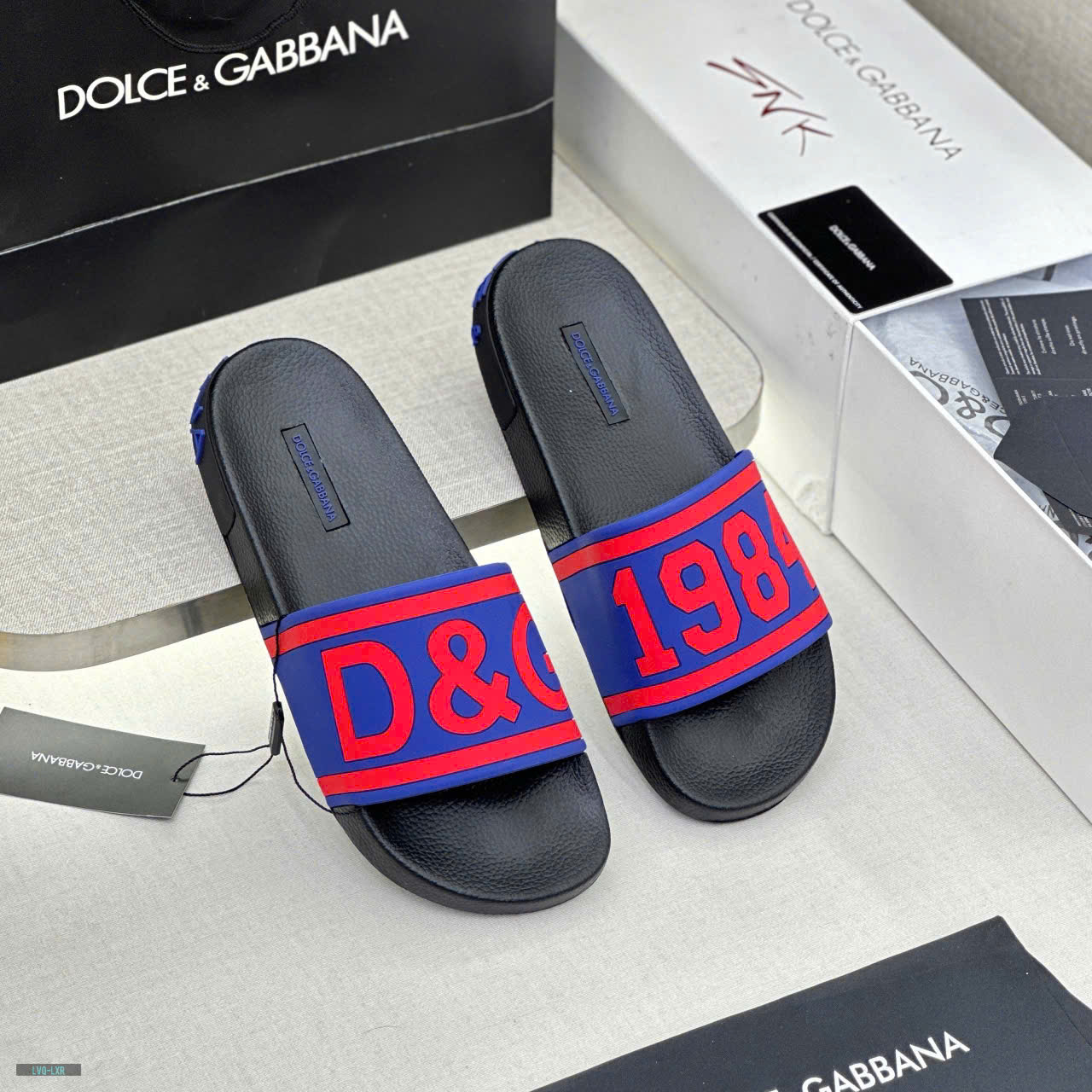 Dép lê quai ngang Dolce Gabbana DG Xanh dương logo chữ 1984 Hồng nổi Like Auth on web fullbox bill thẻ LVQ