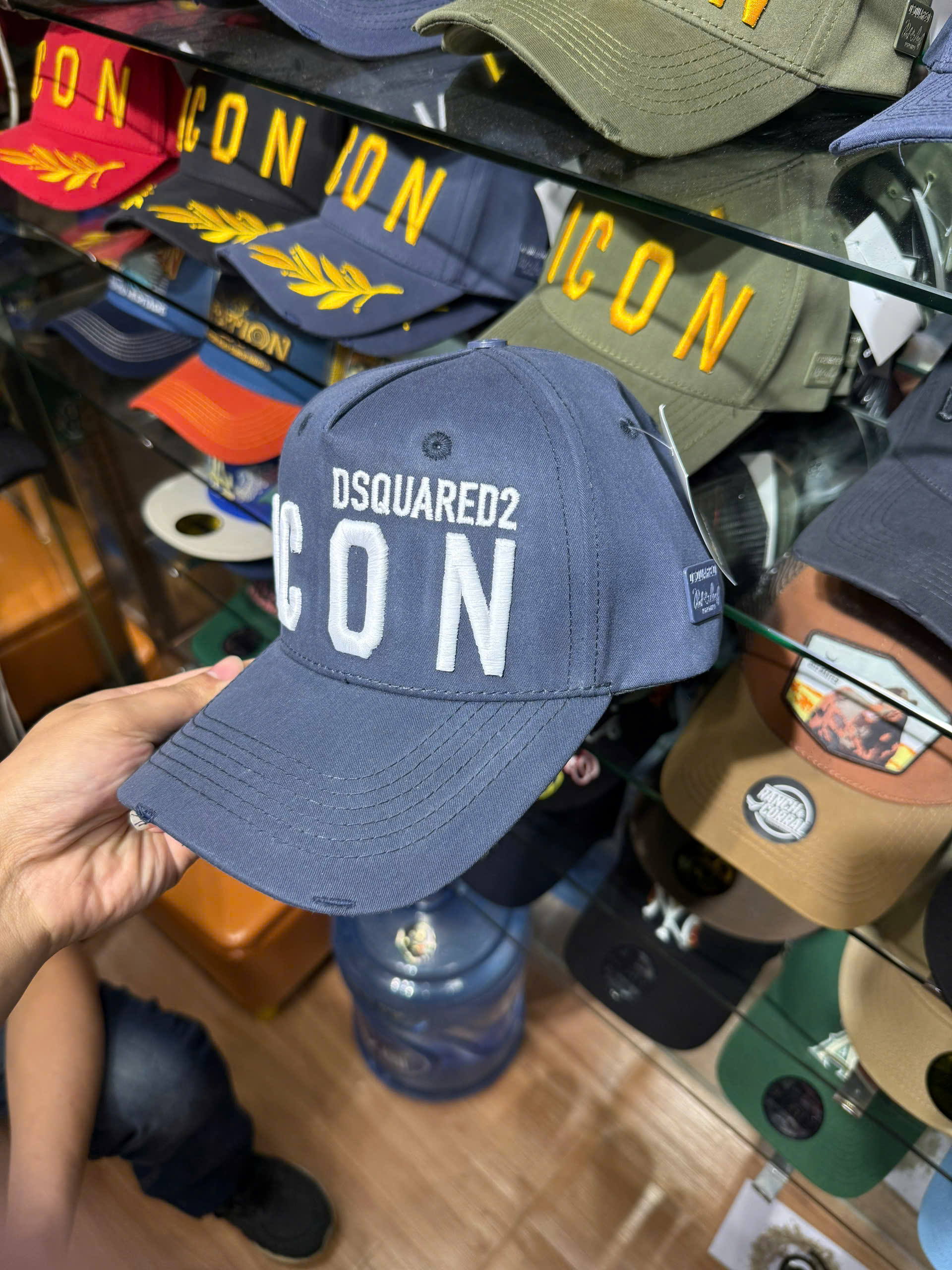 Mũ lưỡi trai, nón kết Dsquared2 DSQ2 logo chữ Icon thêu nổi các mẫu Like Auth fullbox MVT