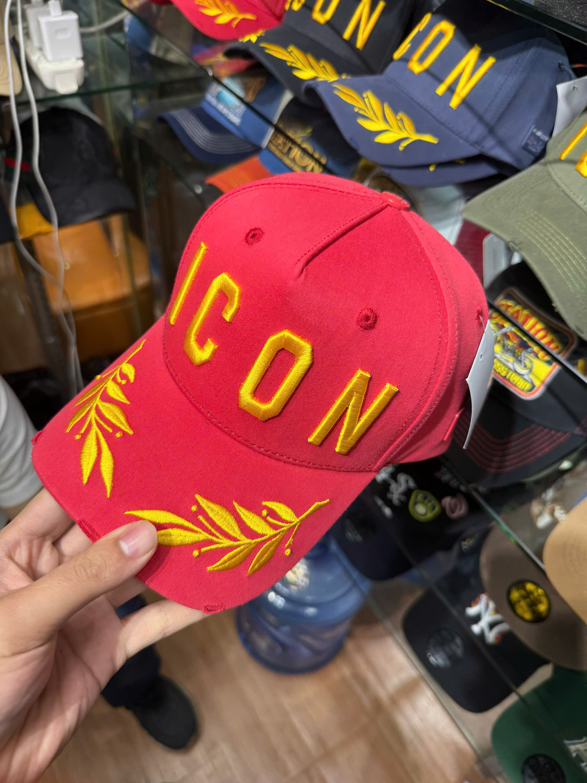 Mũ lưỡi trai, nón kết Dsquared2 DSQ2 logo chữ Icon thêu nổi các mẫu Like Auth fullbox MVT