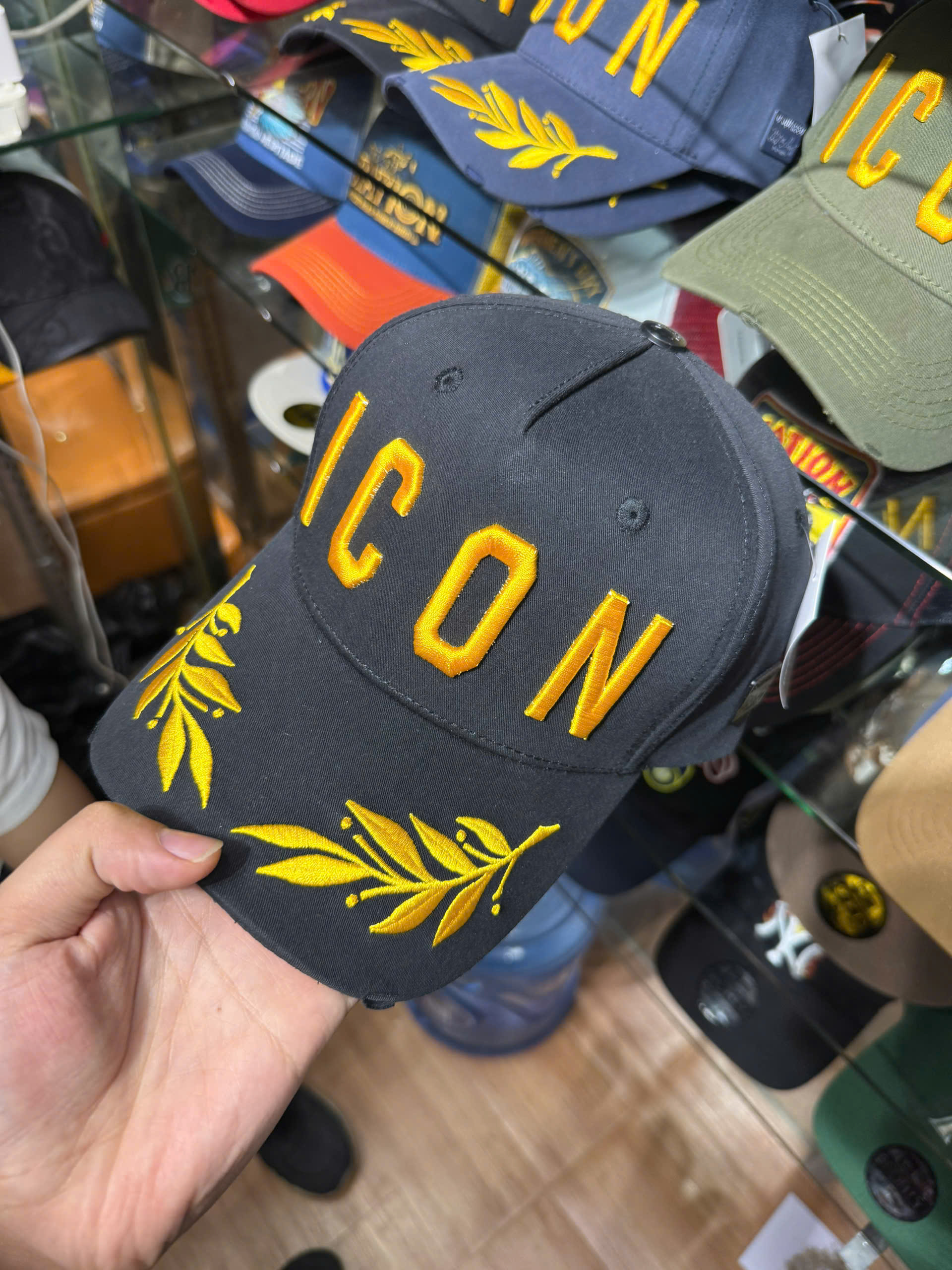 Mũ lưỡi trai, nón kết Dsquared2 DSQ2 logo chữ Icon thêu nổi các mẫu Like Auth fullbox MVT