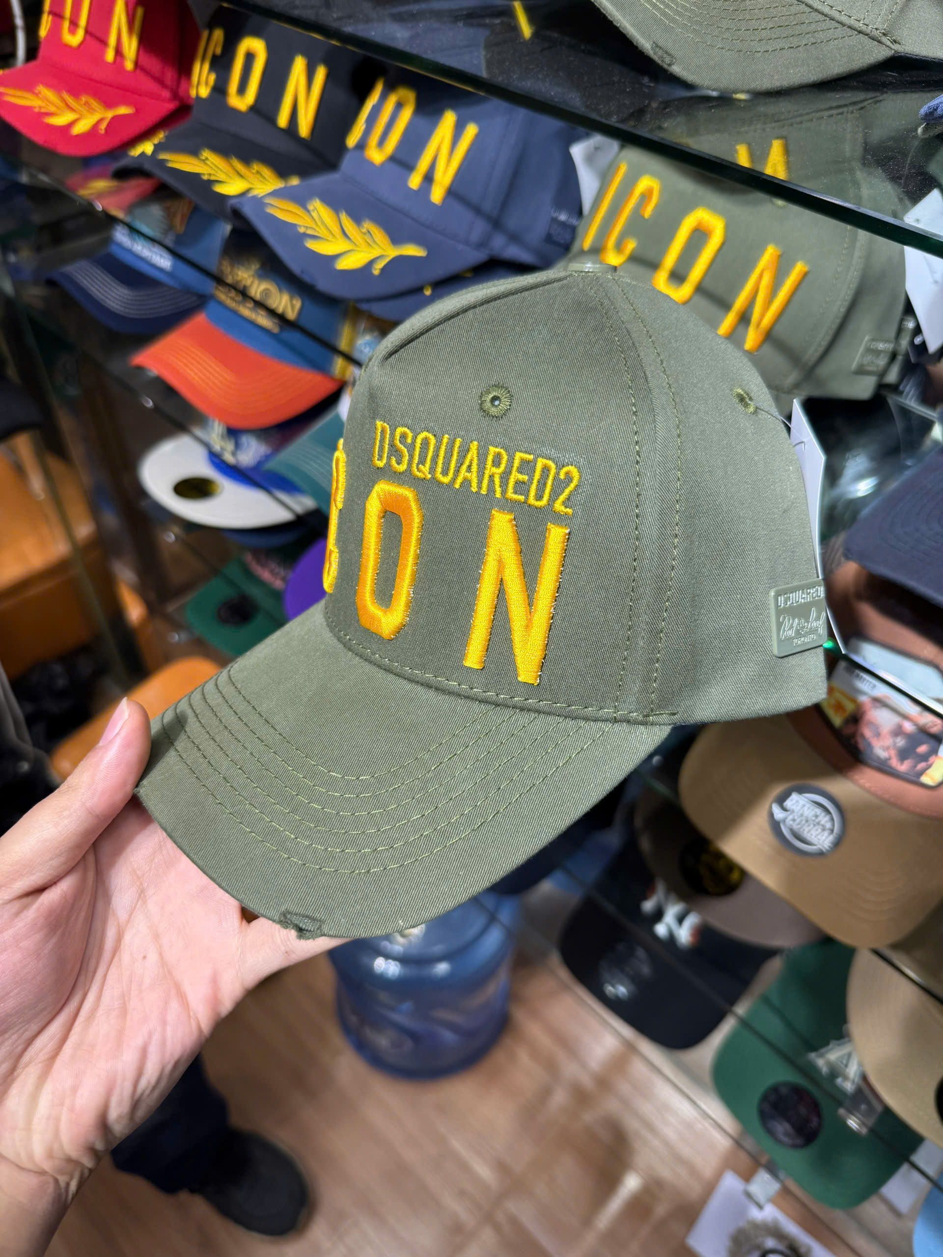 Mũ lưỡi trai, nón kết Dsquared2 DSQ2 logo chữ Icon thêu nổi các mẫu Like Auth fullbox MVT