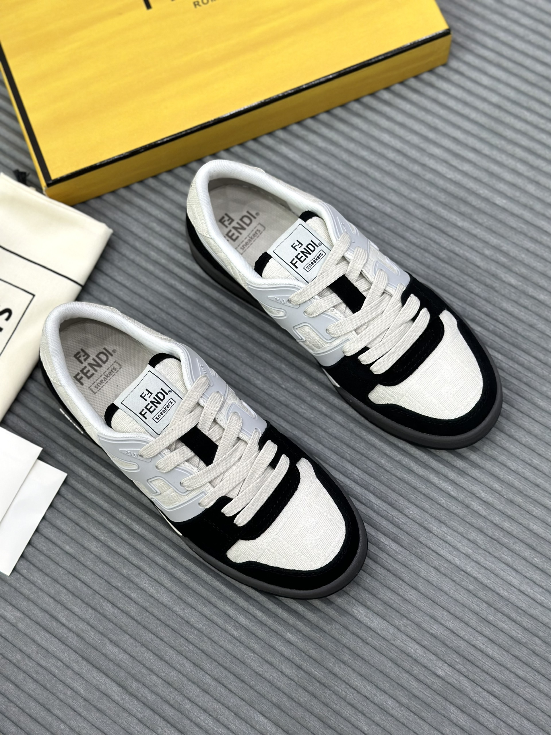 Giày sneaker Fendi FF phối màu Đen Trắng Like Auth Fullbox Phụ Kiện VTN