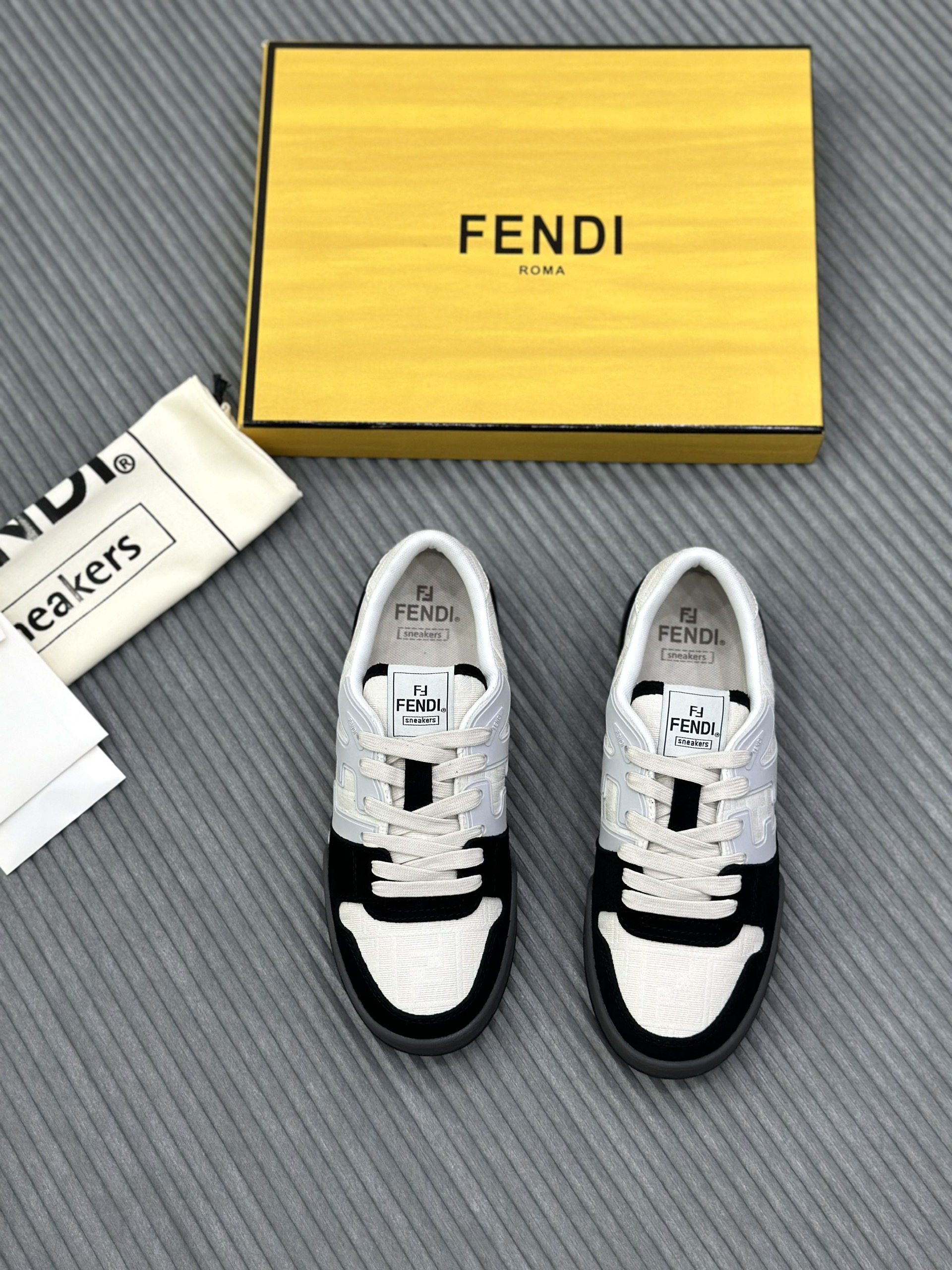 Giày sneaker Fendi FF phối màu Đen Trắng Like Auth Fullbox Phụ Kiện VTN