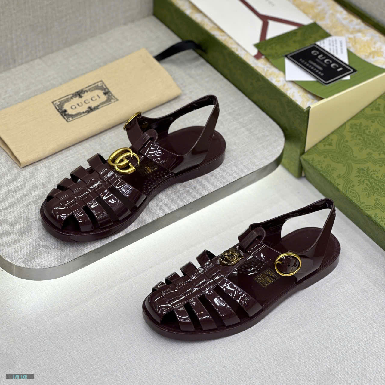 Dép rọ sandal Gucci GC Nâu bóng trơn logo Hổ kim loại nổi Like Auth on web fullbox bill thẻ LVQ