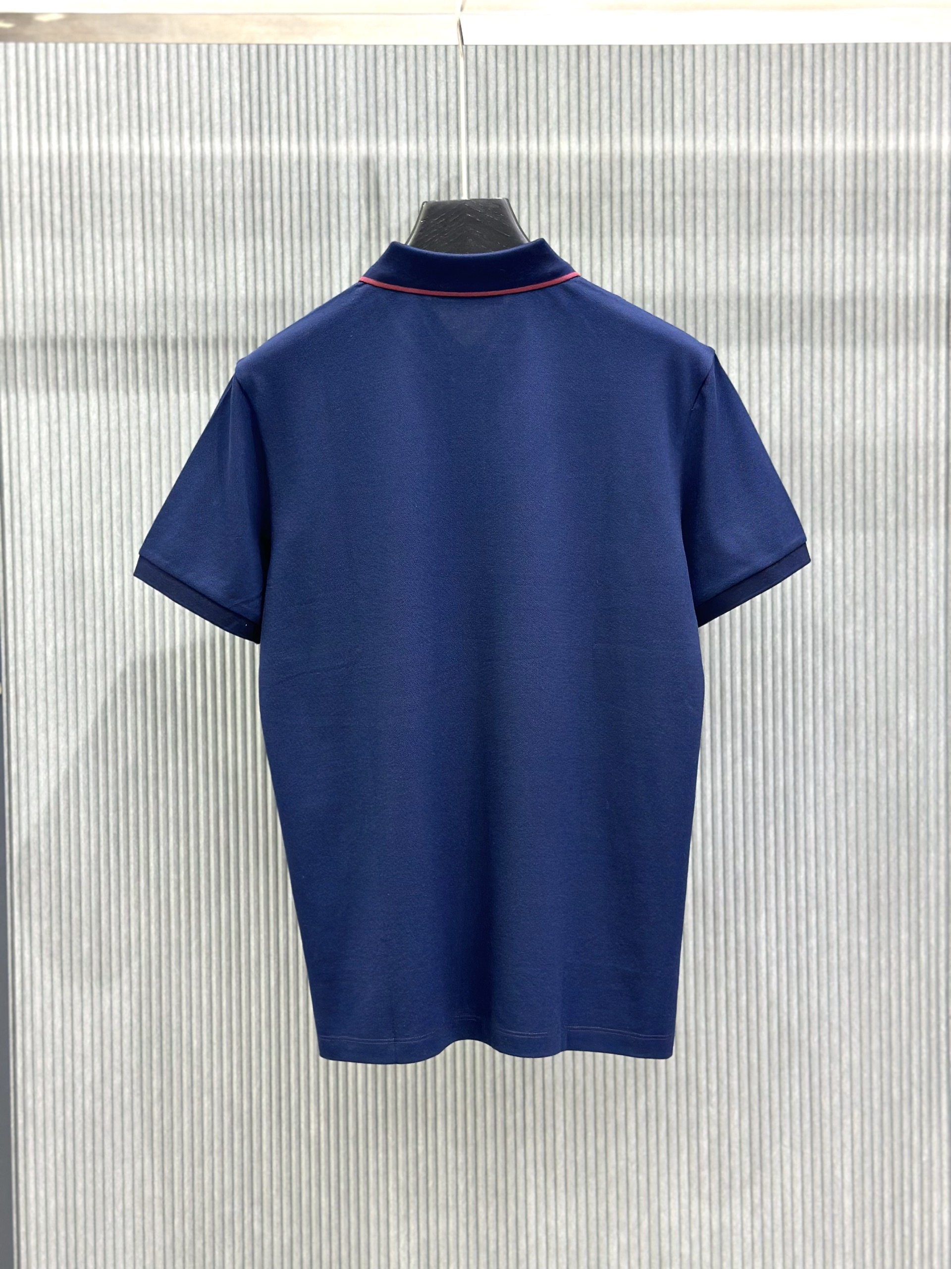 Áo polo Loro Piana Xanh than logo thêu ngực viền cổ Đỏ Like Auth 1-1 on web VTN