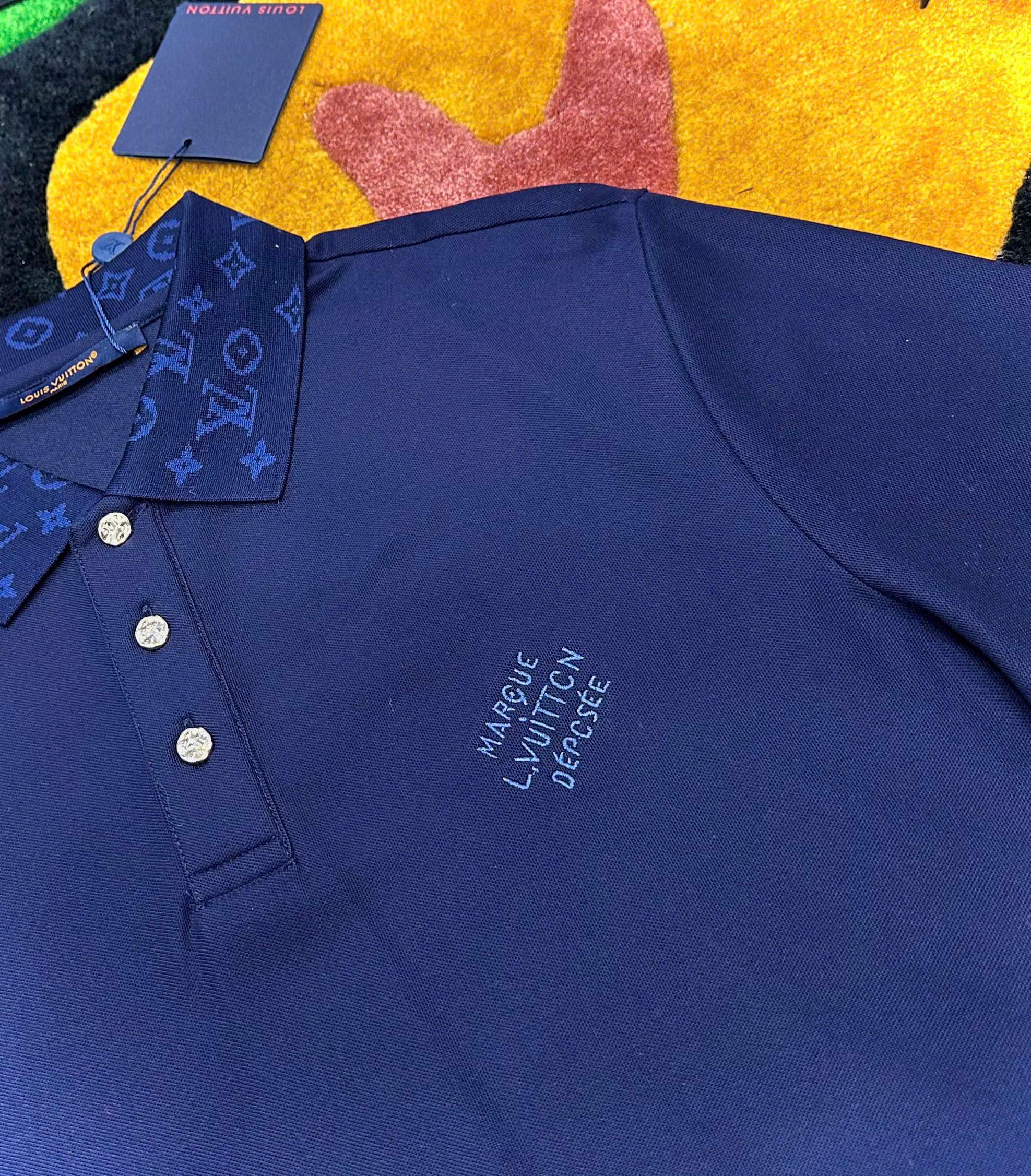Áo polo Louis Vuitton LV Xanh than họa tiết cổ logo thêu ngực Like Auth 1-1 on web MK