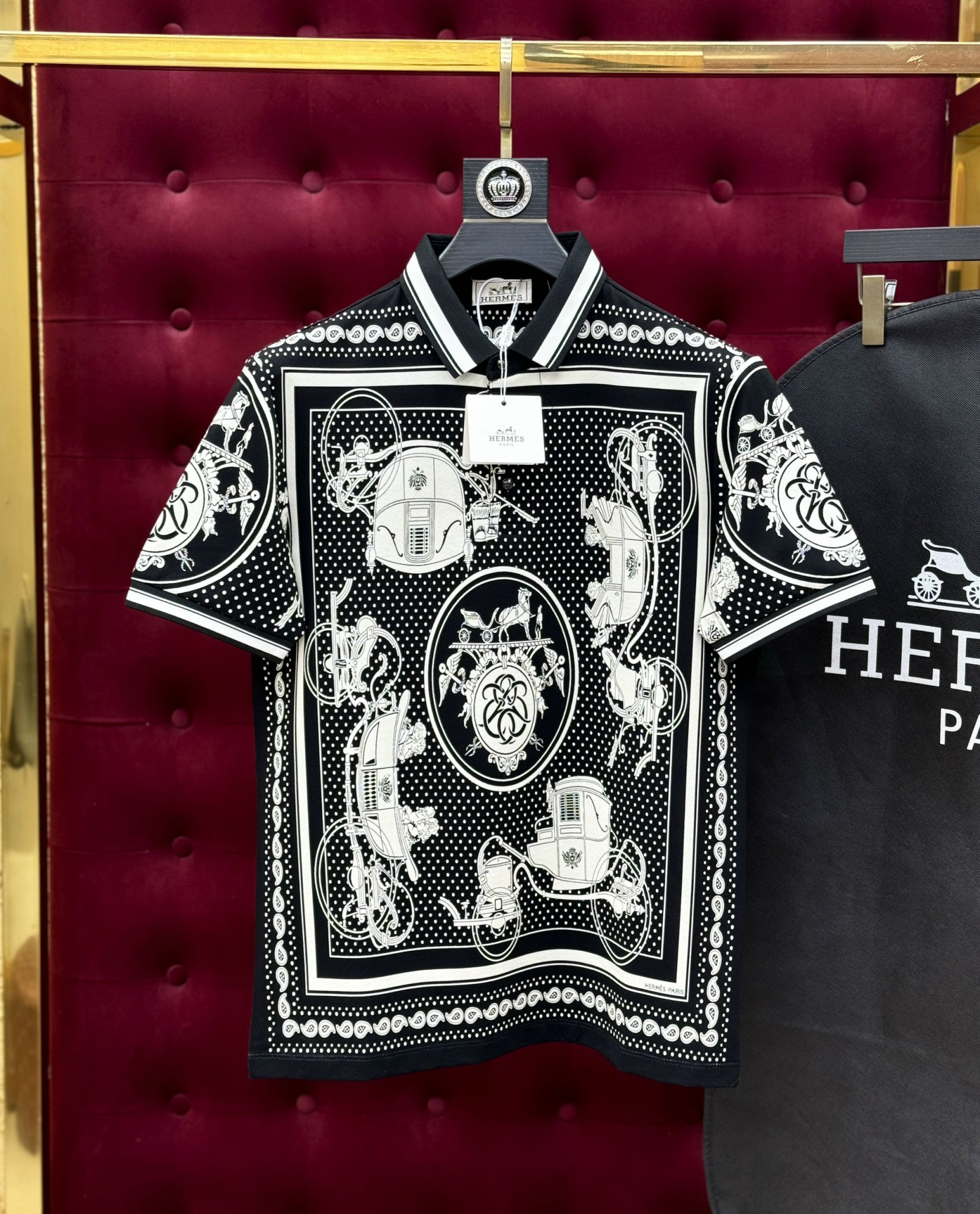 Áo polo Hermes HM Đen họa tiết chấm bi Trắng Like Auth 1-1 on web CD