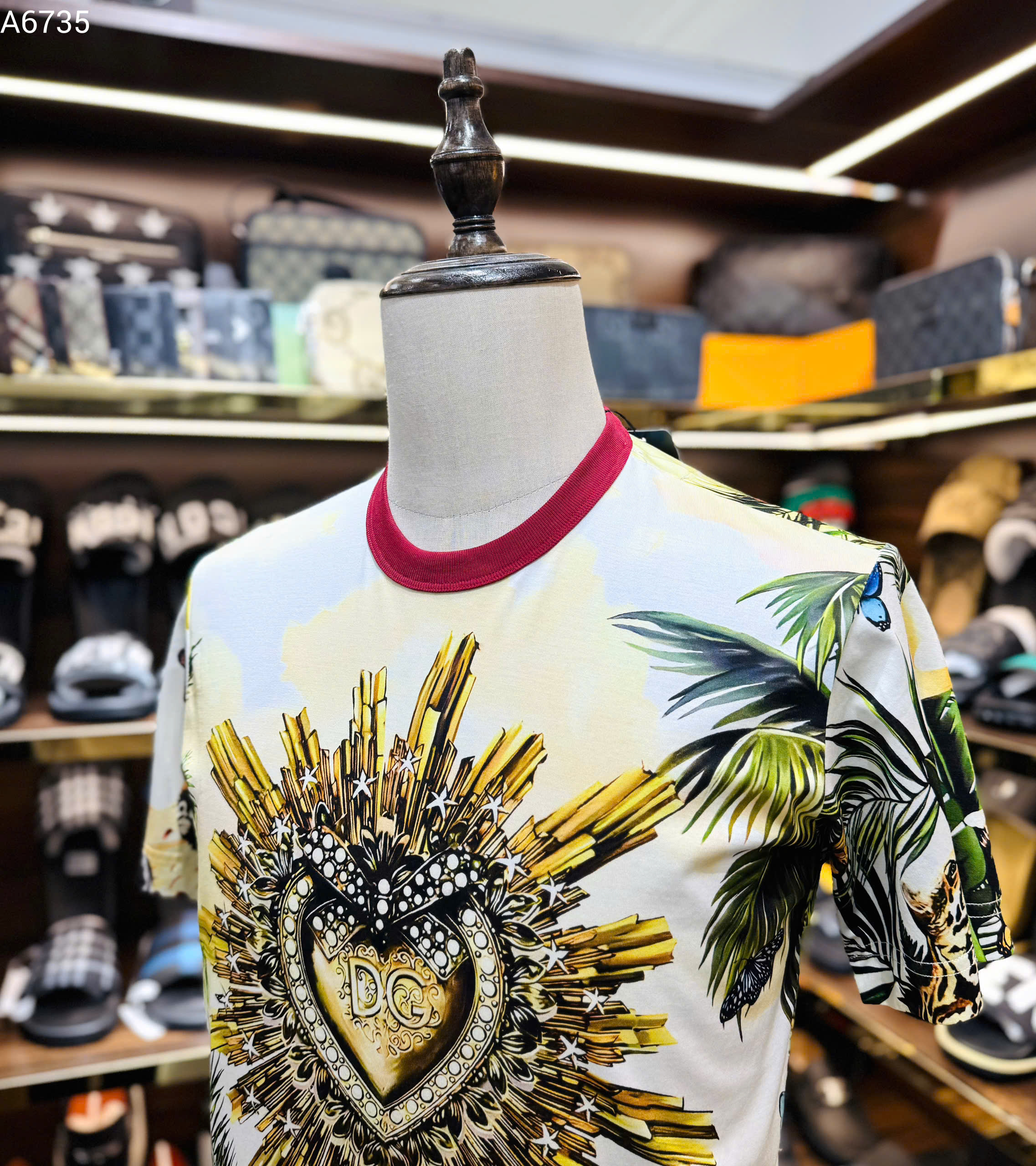 Áo phông T-shirt Dolce Gabbana DG họa tiết màu sắc Like Auth on web LK MK
