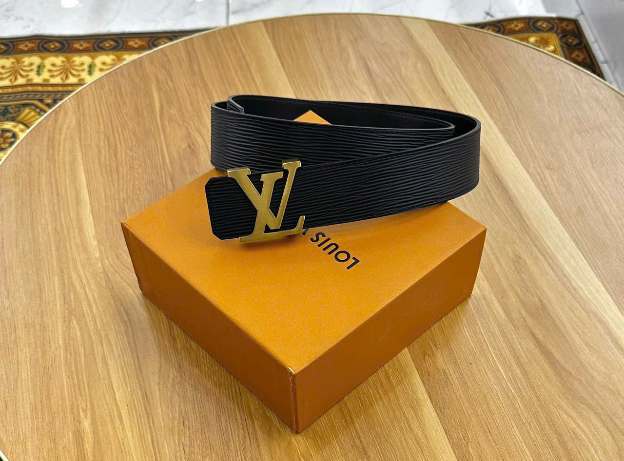 hắt lưng, dây nịt, belt Louis Vuitton LV sần mặt logo Vàng trơn Like Auth 1-1 on web fullbox LK