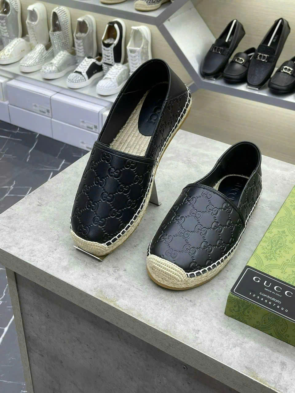 Giày Slipon đế cói Gucci GC Đen họa tiết monogram dập chìm Like Auth Fullbox phụ kiện LK