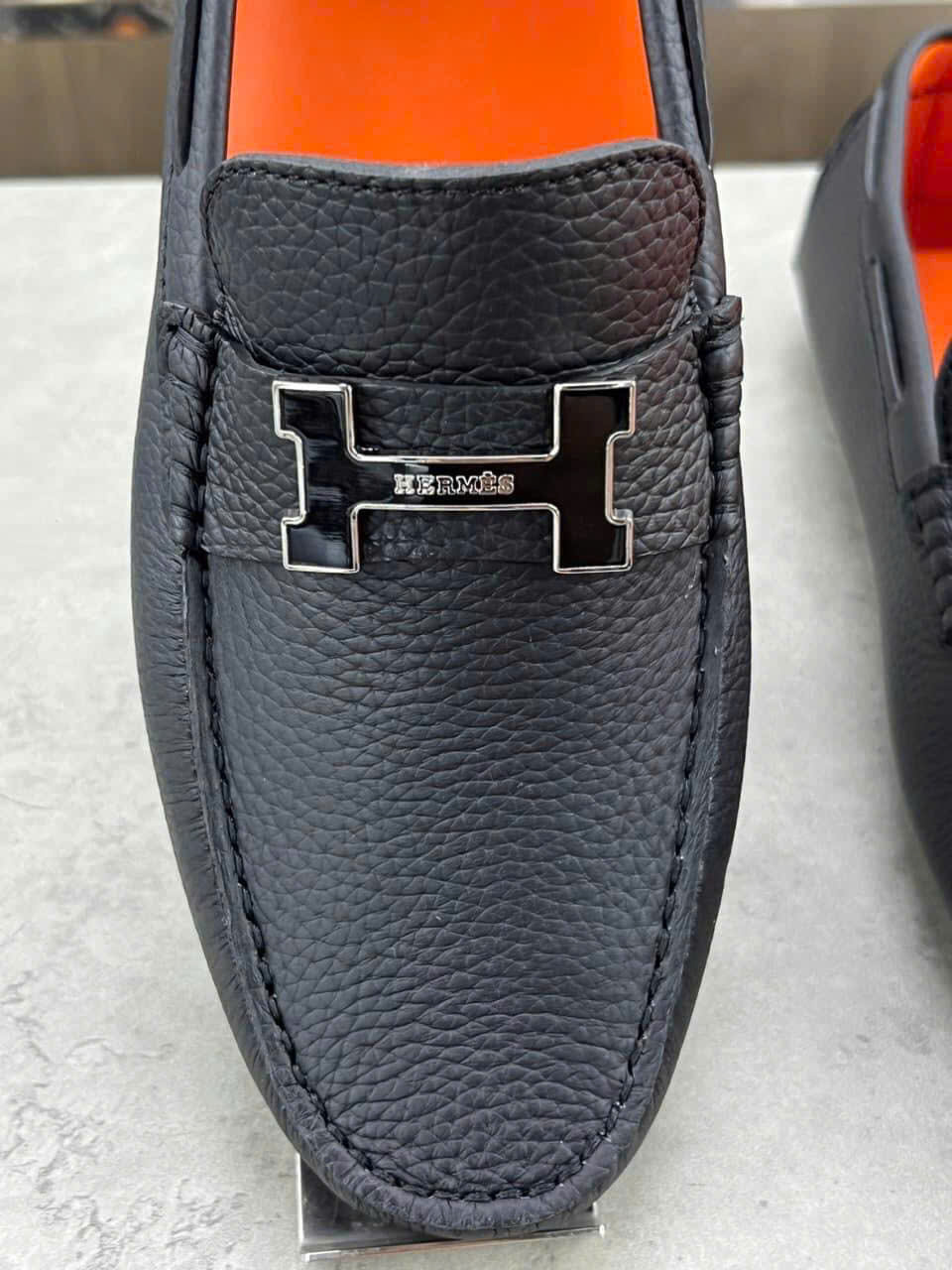Giày lười moca Hermes HM Đen logo H lót Cam Like Auth 1-1 on web fullbox LK