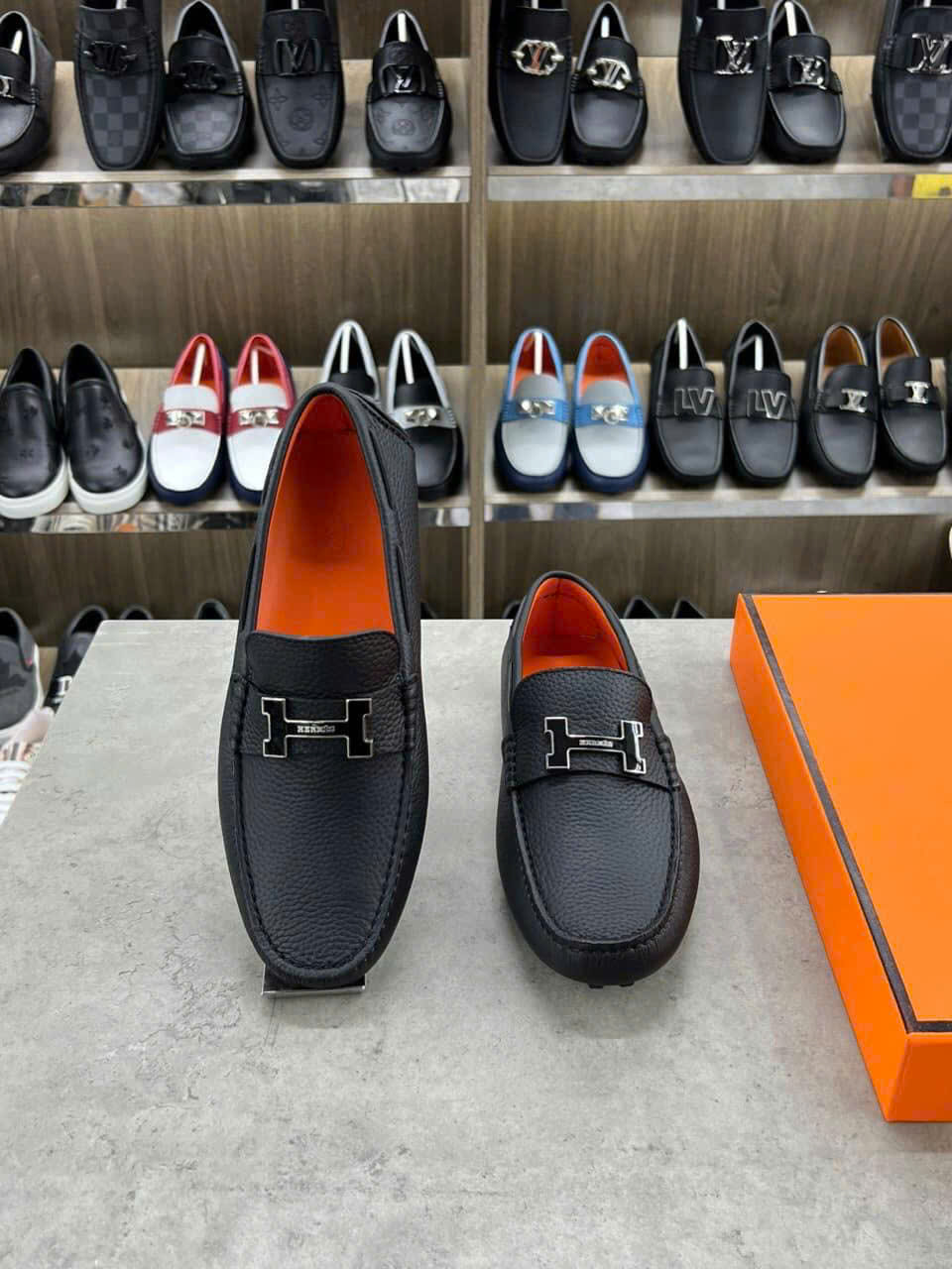 Giày lười moca Hermes HM Đen logo H lót Cam Like Auth 1-1 on web fullbox LK