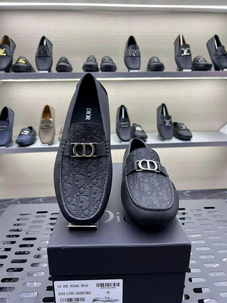 Giày lười moca Dior CD Đen họa tiết monogram dập chìm logo CD kim loại Like Auth 1-1 on web fullbox LK