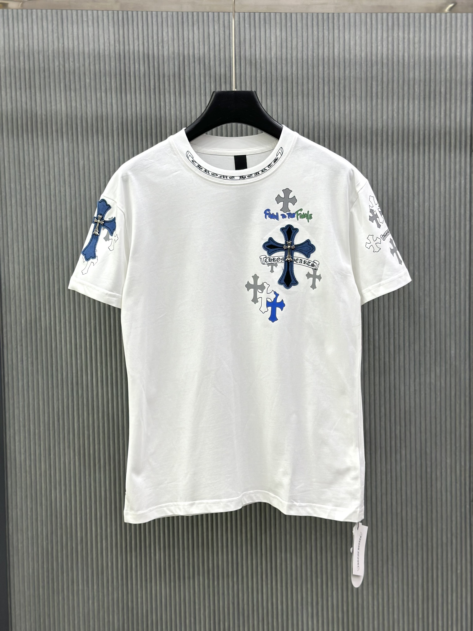 Áo phông T-shirt Chrome Heart CH họa tiết logo chữ thập thêu ngực Like Auth on web VTN NV