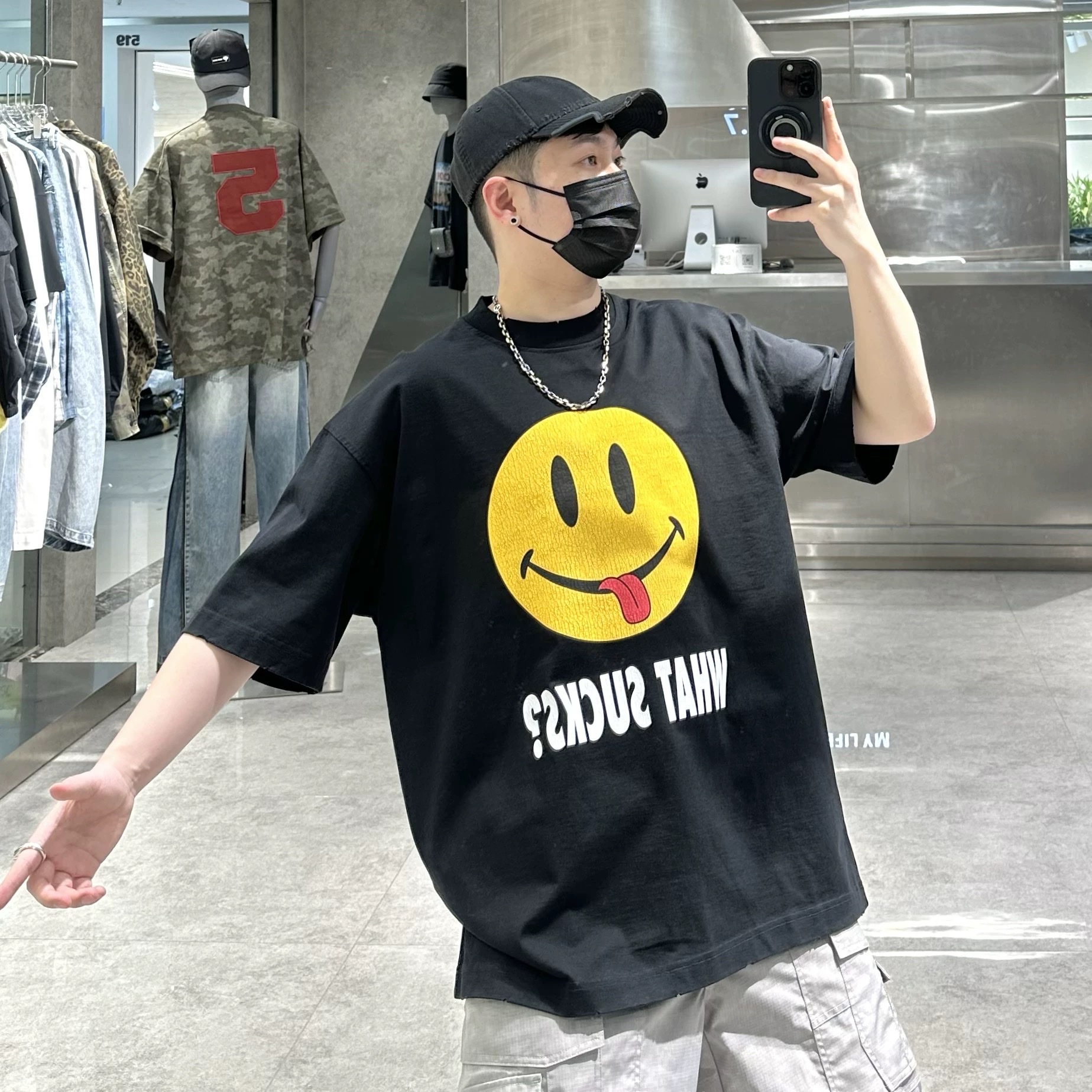 Áo phông T-shirt Local unisex mặt cười Vàng họa tiết chữ lưng Like Auth on web VTN