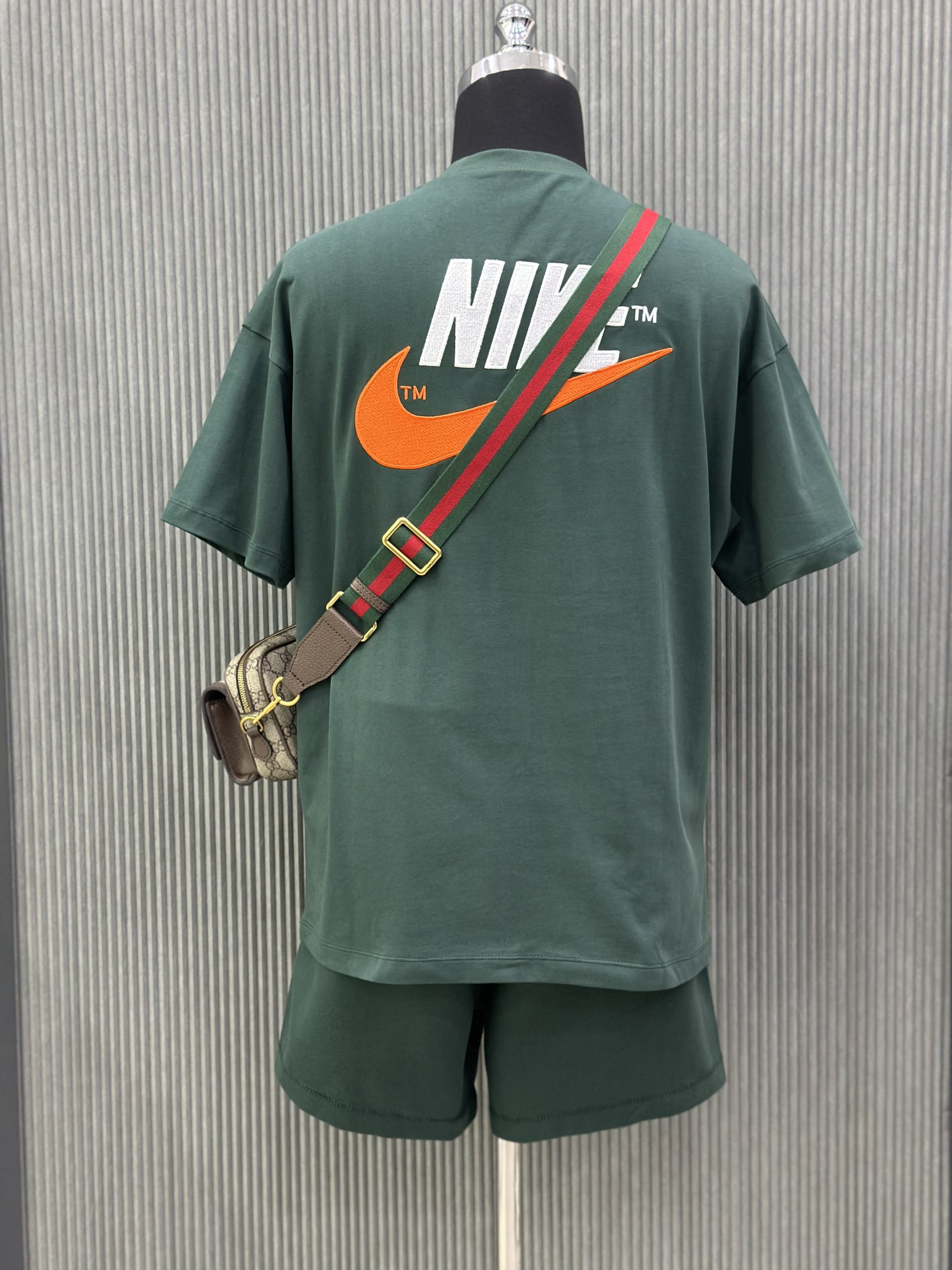 Bộ, Set hè Nike NK Xanh lá logo chữ thêu Trắng Cam Like Auth on web VTN