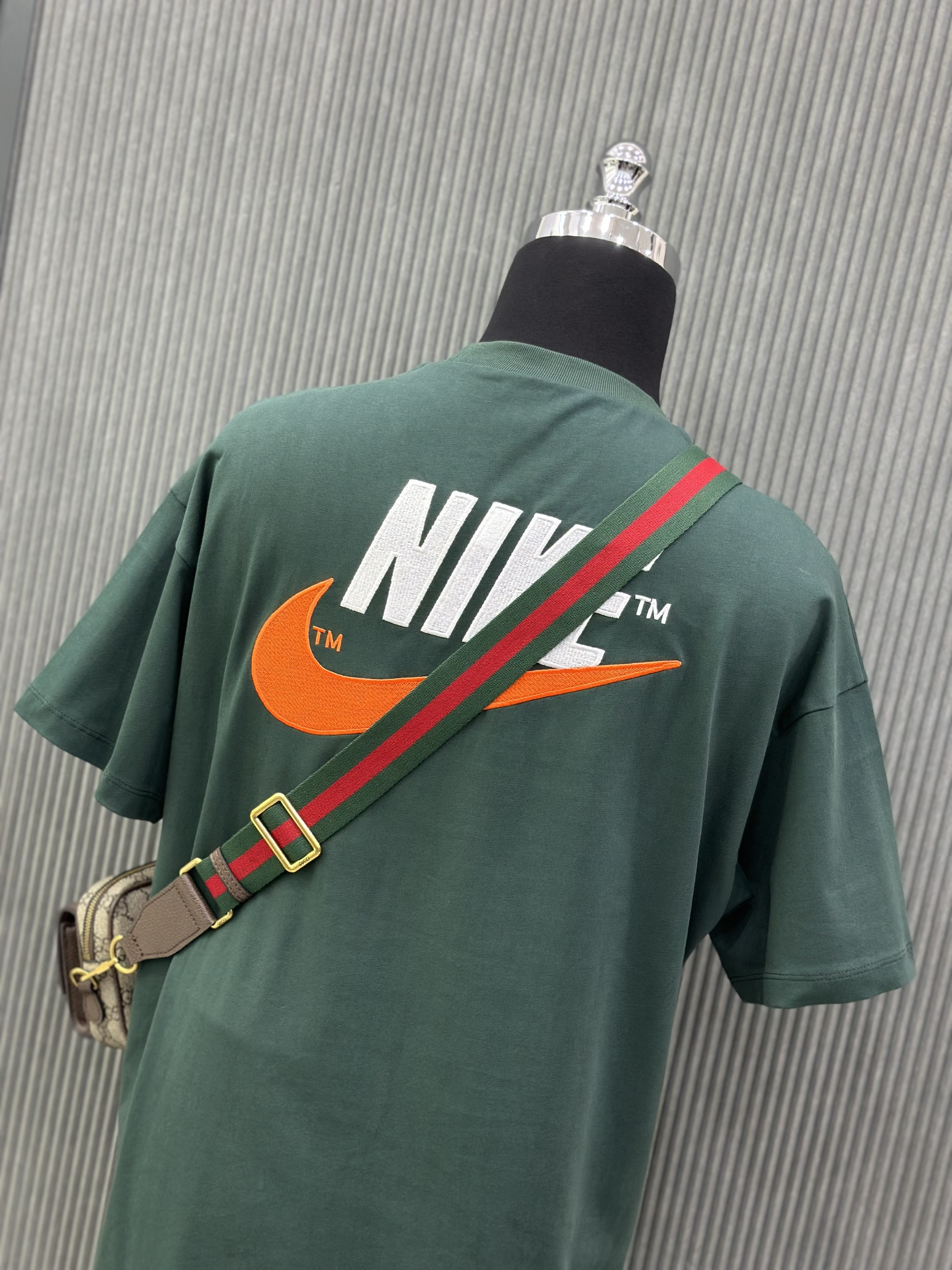 Bộ, Set hè Nike NK Xanh lá logo chữ thêu Trắng Cam Like Auth on web VTN